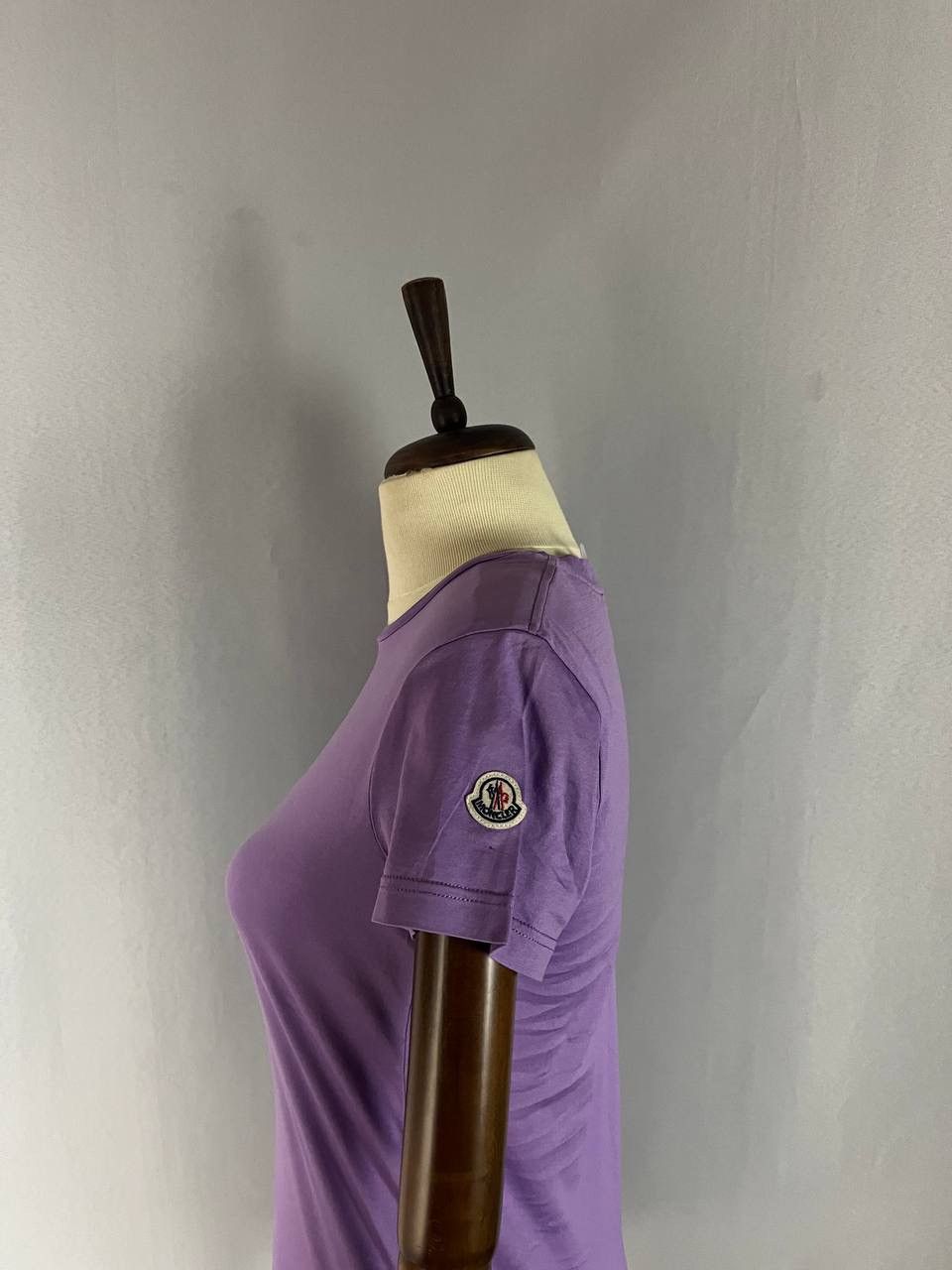 Moncler Moncler Tee T Shirt Purple Size XS / US 0-2 / IT 36-38 - 5 Thumbnail
