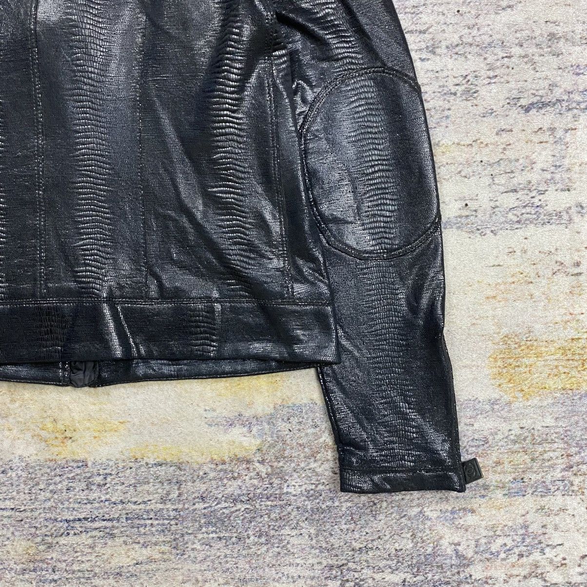 Chanel Chanel crocodile effect bikers jacket Size M / US 6-8 / IT 42-44 - 7 Thumbnail