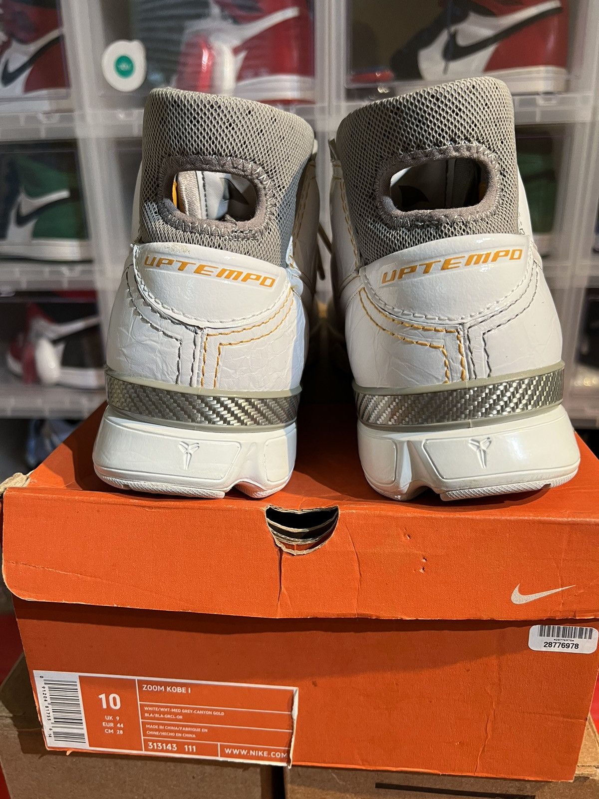 Nike Nike Zoom Kobe 1 OG ‘White Shark’ 2006 Size US 10 / EU 43 - 3 Thumbnail