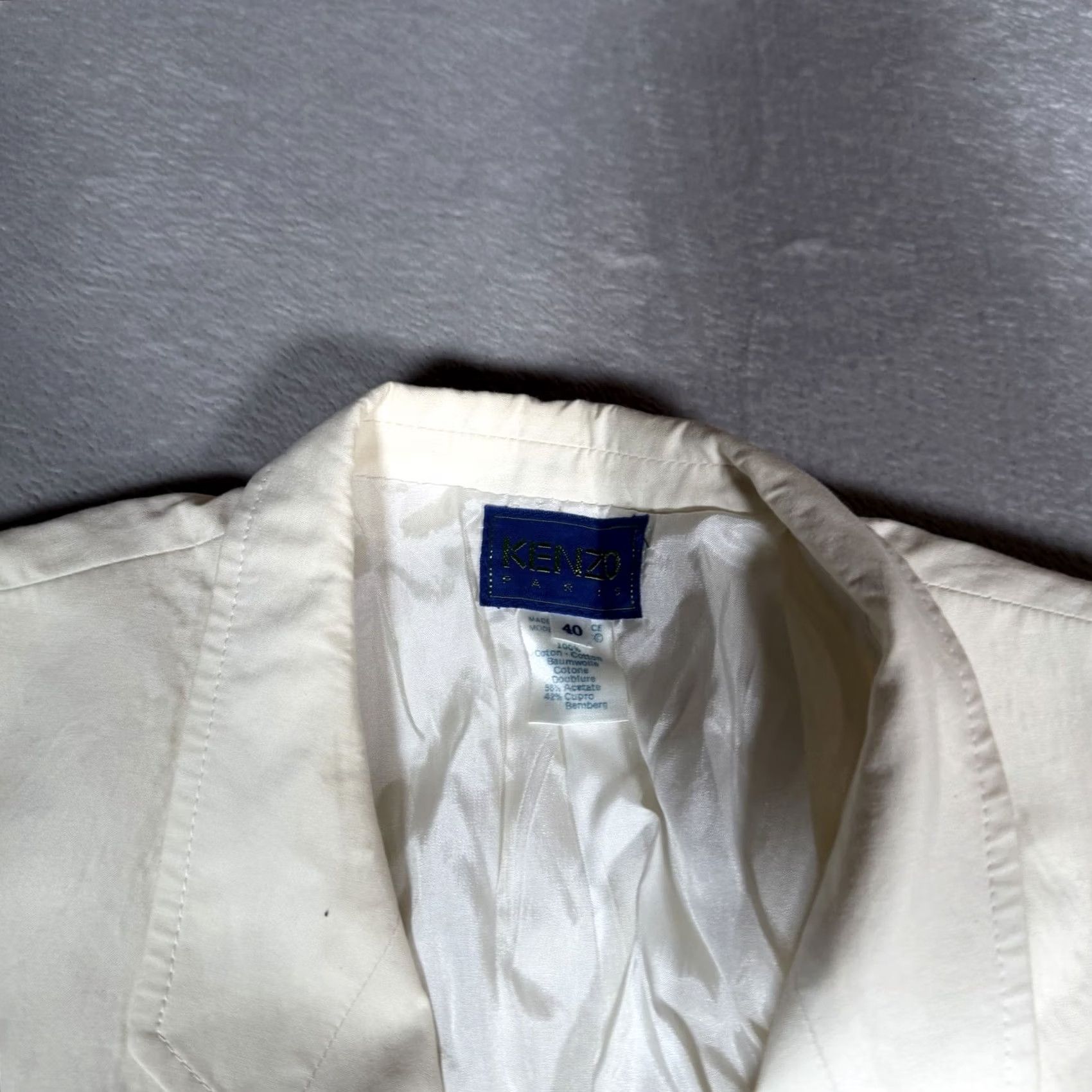 Kenzo VINTAGE KENZO Blazer Womens 40 White Long Jacket Button Casual Formal Coat 5-Button Regular Size Women Stain Size S / US 4 / IT 40 - 2 Thumbnail