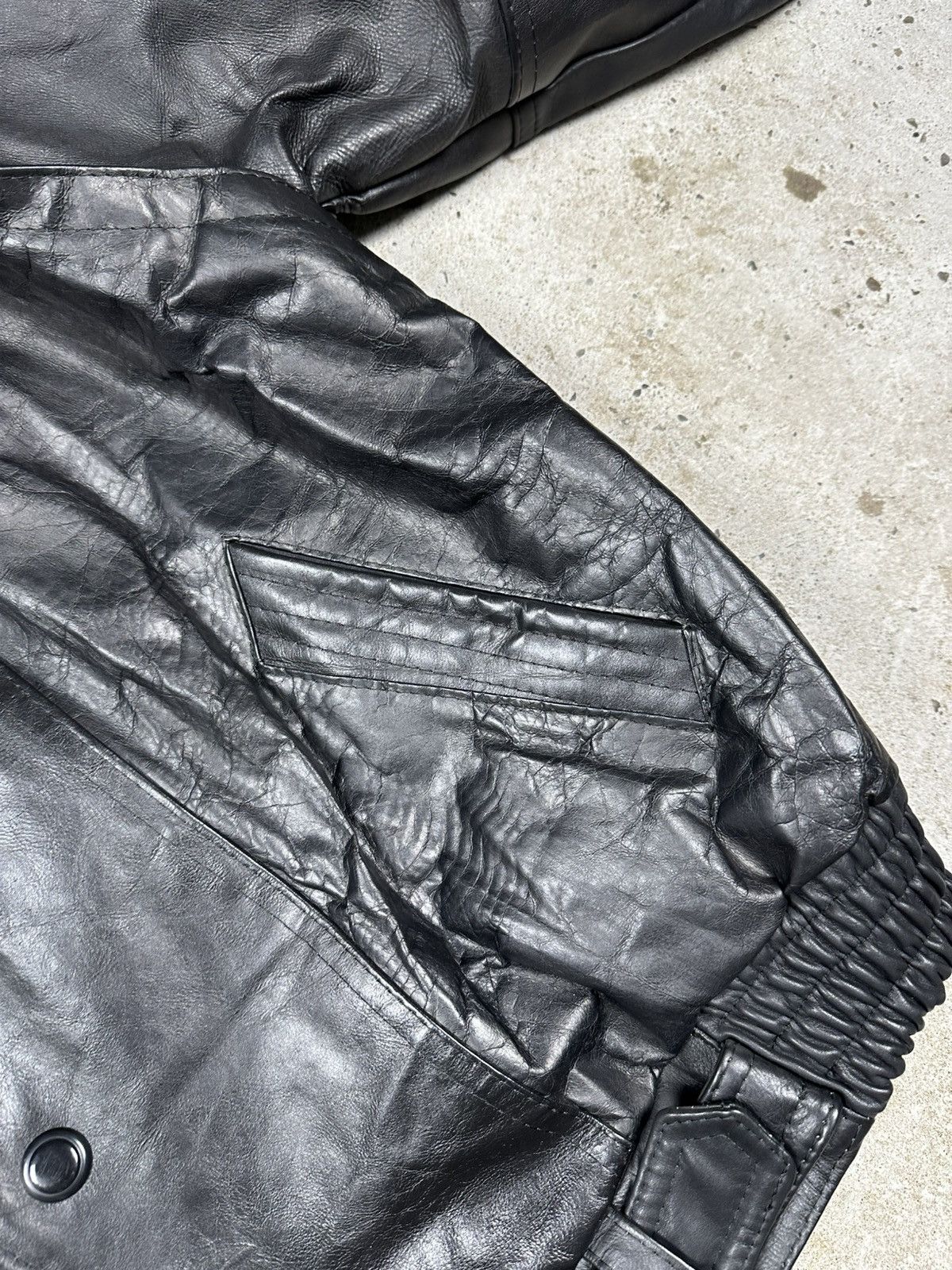 Vintage Vintage 90s Black Leather Utility Ramones Moto Bomber Jacket Size US XXL / EU 58 / 5 - 8 Thumbnail