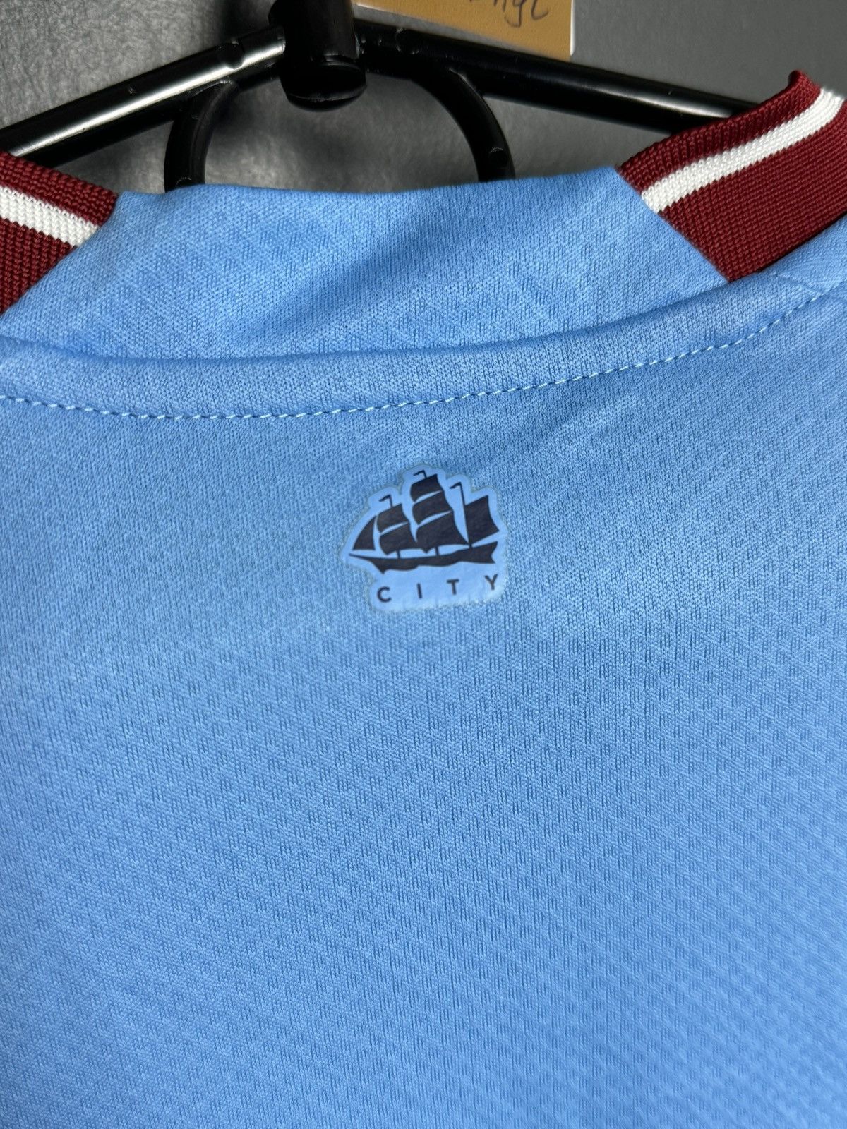 Puma Manchester City 22/23 Home Football Jersey Size US S / EU 44-46 / 1 - 18 Thumbnail