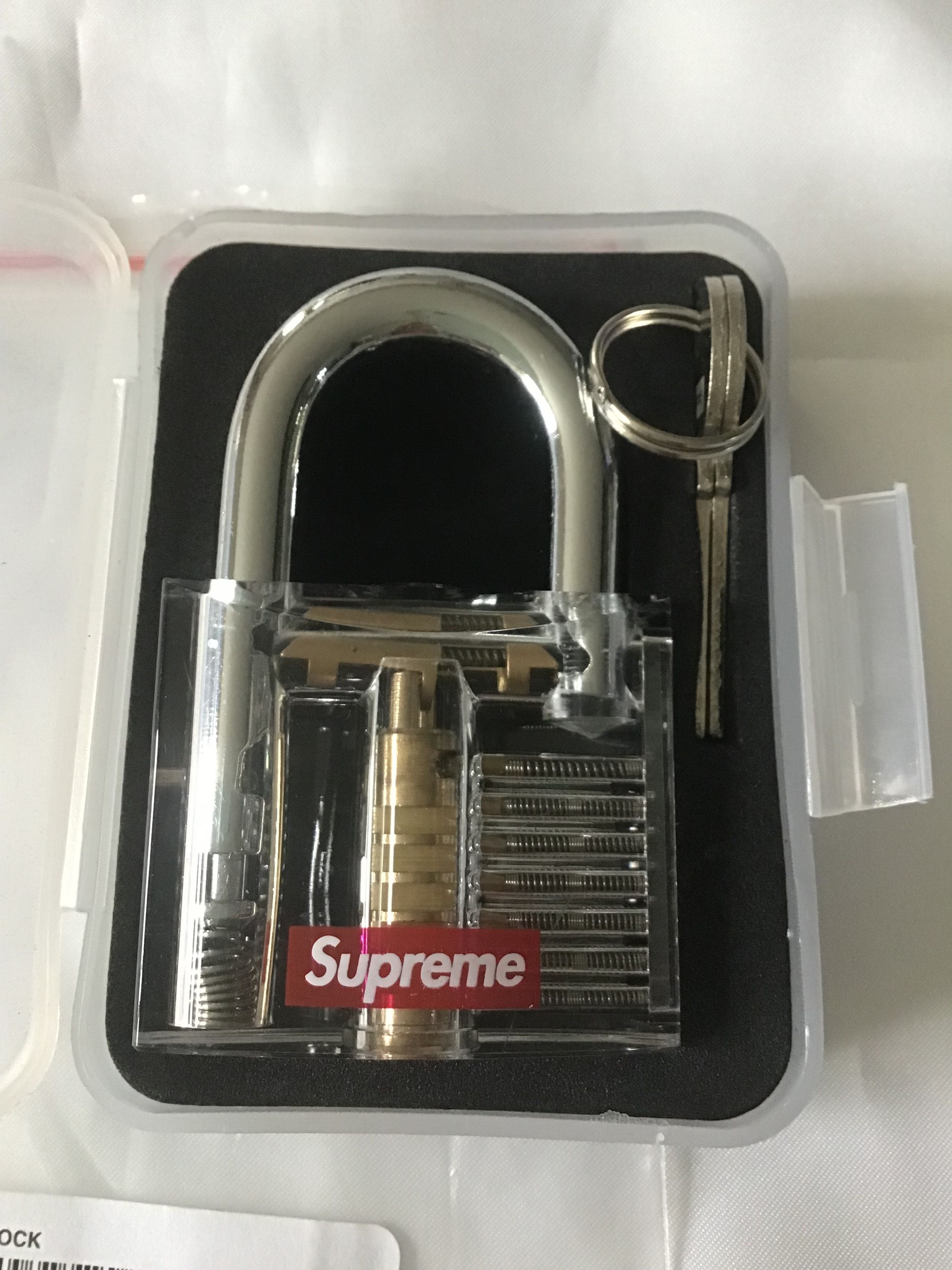 Supreme SUPREME Transparent Lock Size ONE SIZE - 3 Thumbnail