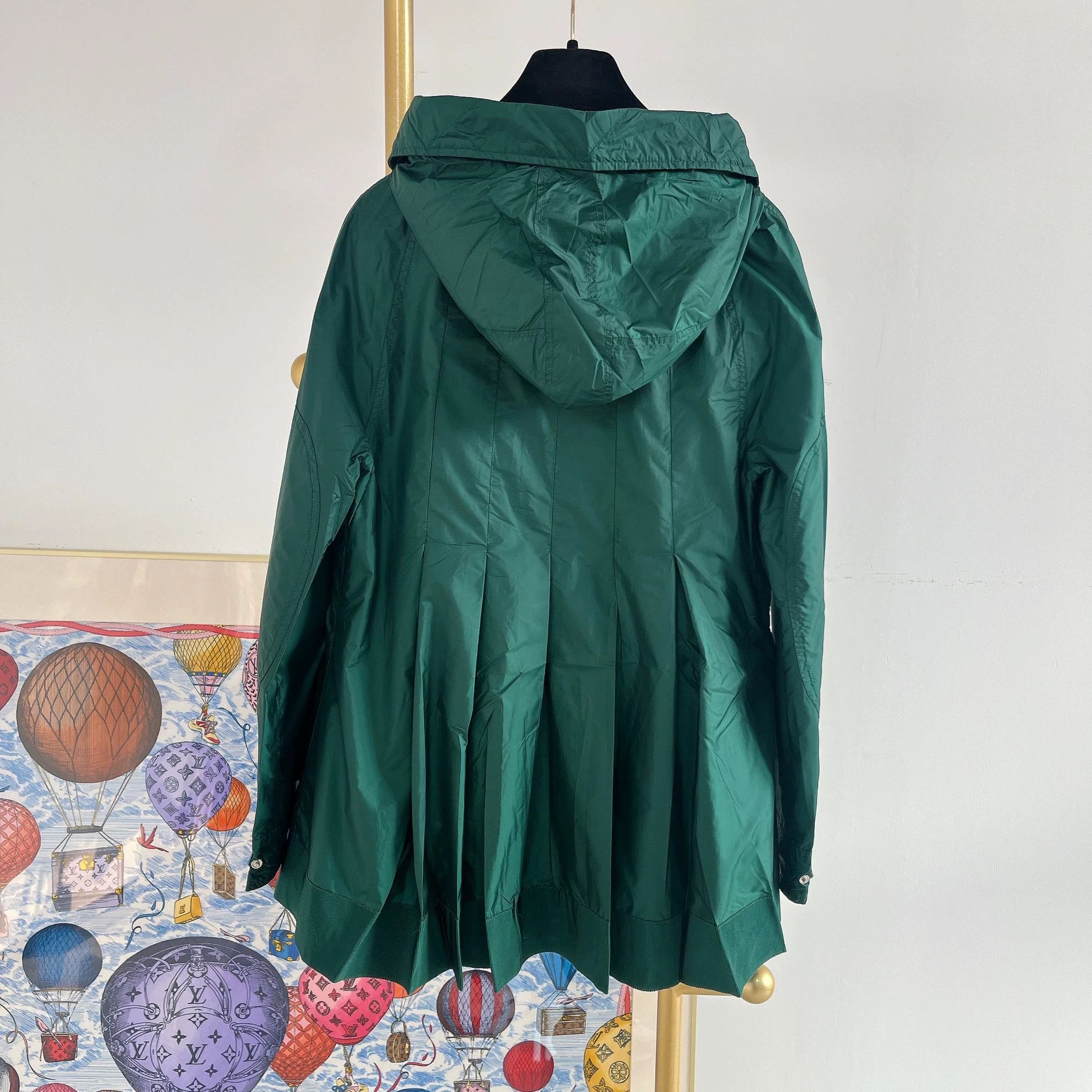 Moncler Moncler Women's Green Jacket 0 Size XS / US 0-2 / IT 36-38 - 3 Thumbnail
