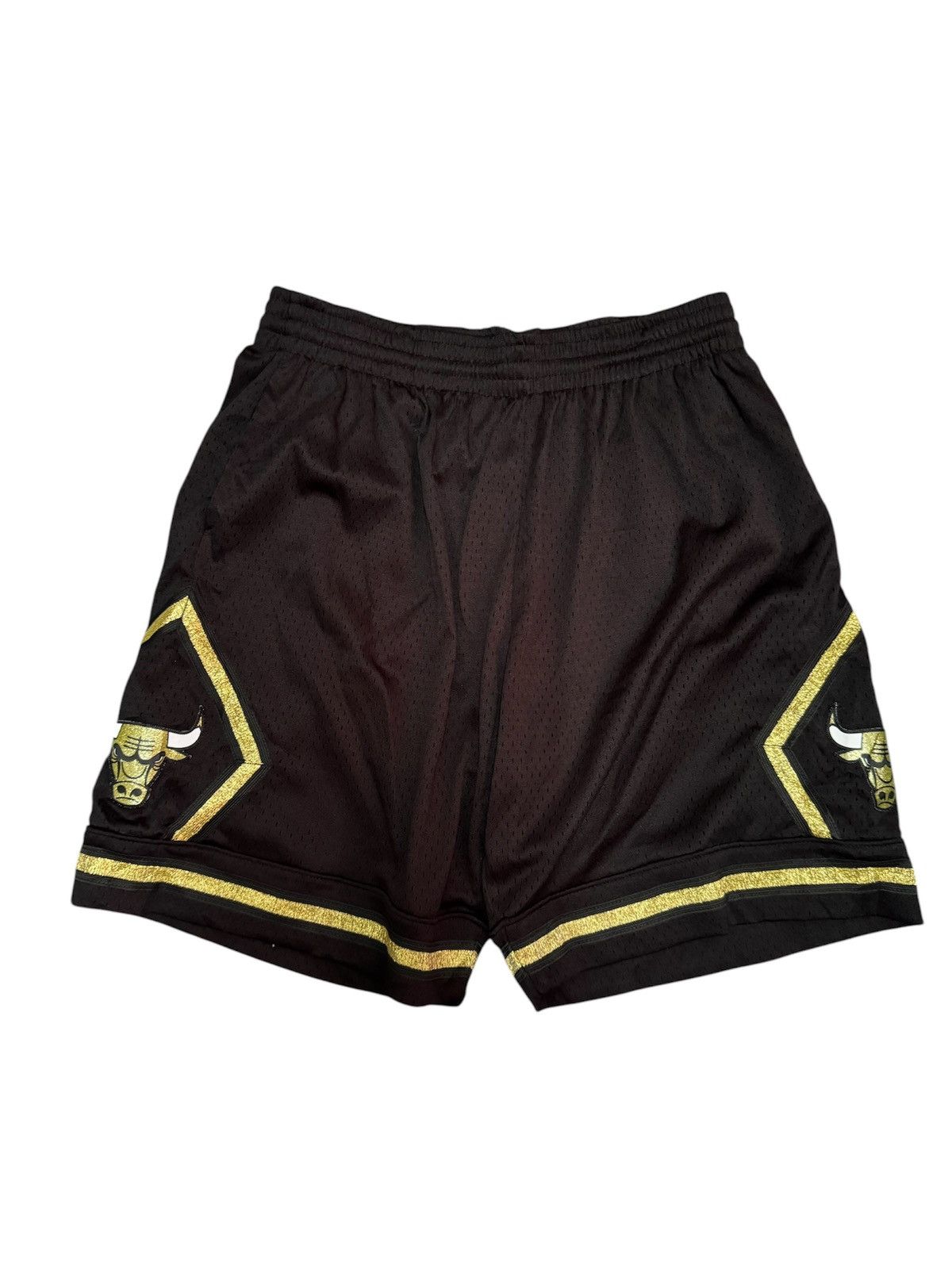 Mitchell & Ness × NBA NBA Chicago Bulls Shorts Size US 32 / EU 48 - 1 Thumbnail