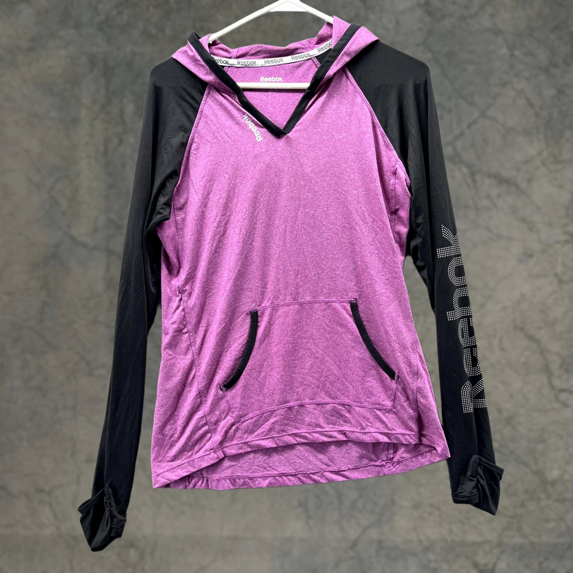 Reebok Reebok Hoodie Womens Small Purple V-Neck Colorblock Pullover Lightweight Top Size S / US 4 / IT 40 - 1 Thumbnail