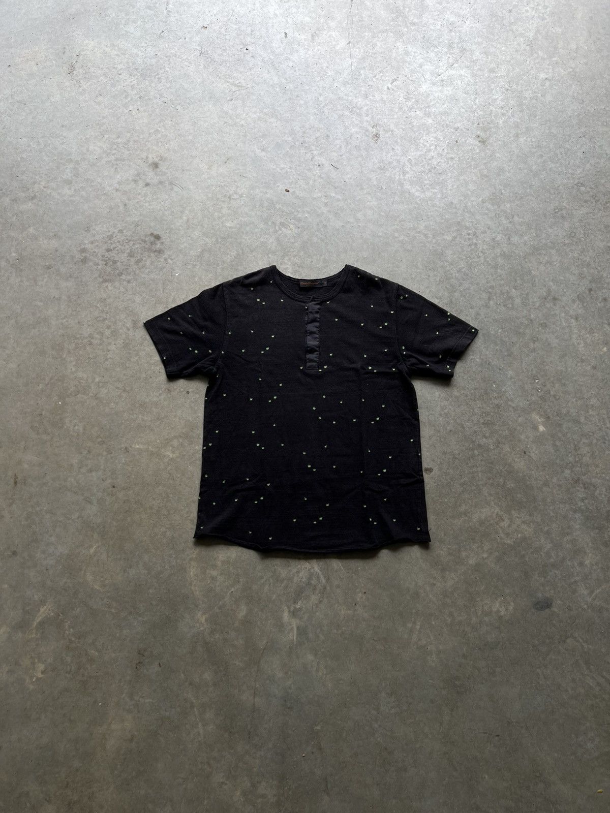 Jun Takahashi × Undercover Undercover Apple Shirt Button Up All Over Print Size US M / EU 48-50 / 2 - 1 Thumbnail