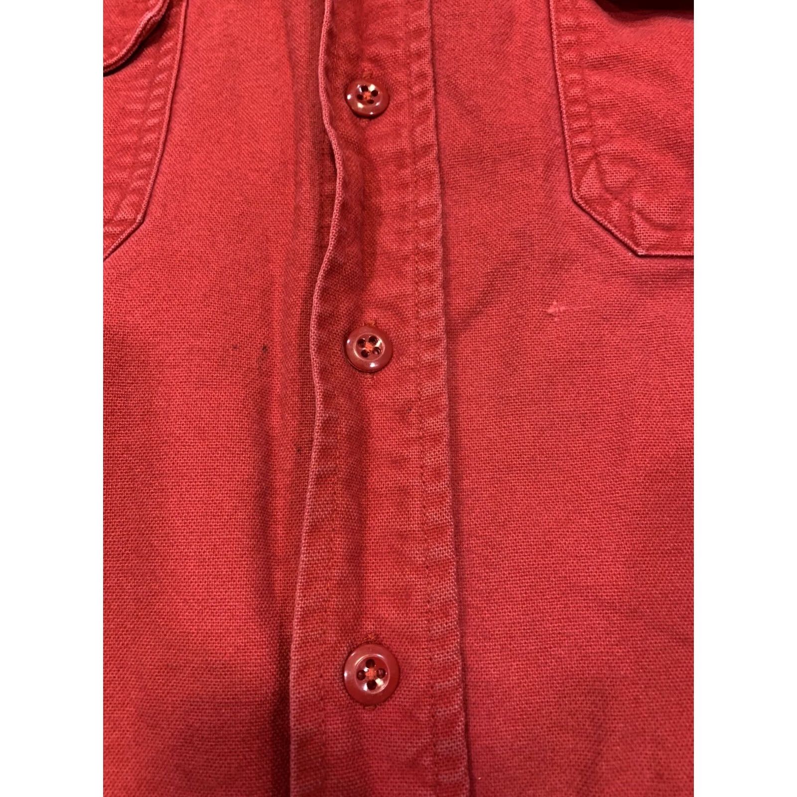 Vintage VINTAGE Woolrich Shirt Men XL Button-Up Red Long Sleeve Canvas Outdoorwear 90s Grunge Casual Workwear Size US XL / EU 56 / 4 - 3 Thumbnail