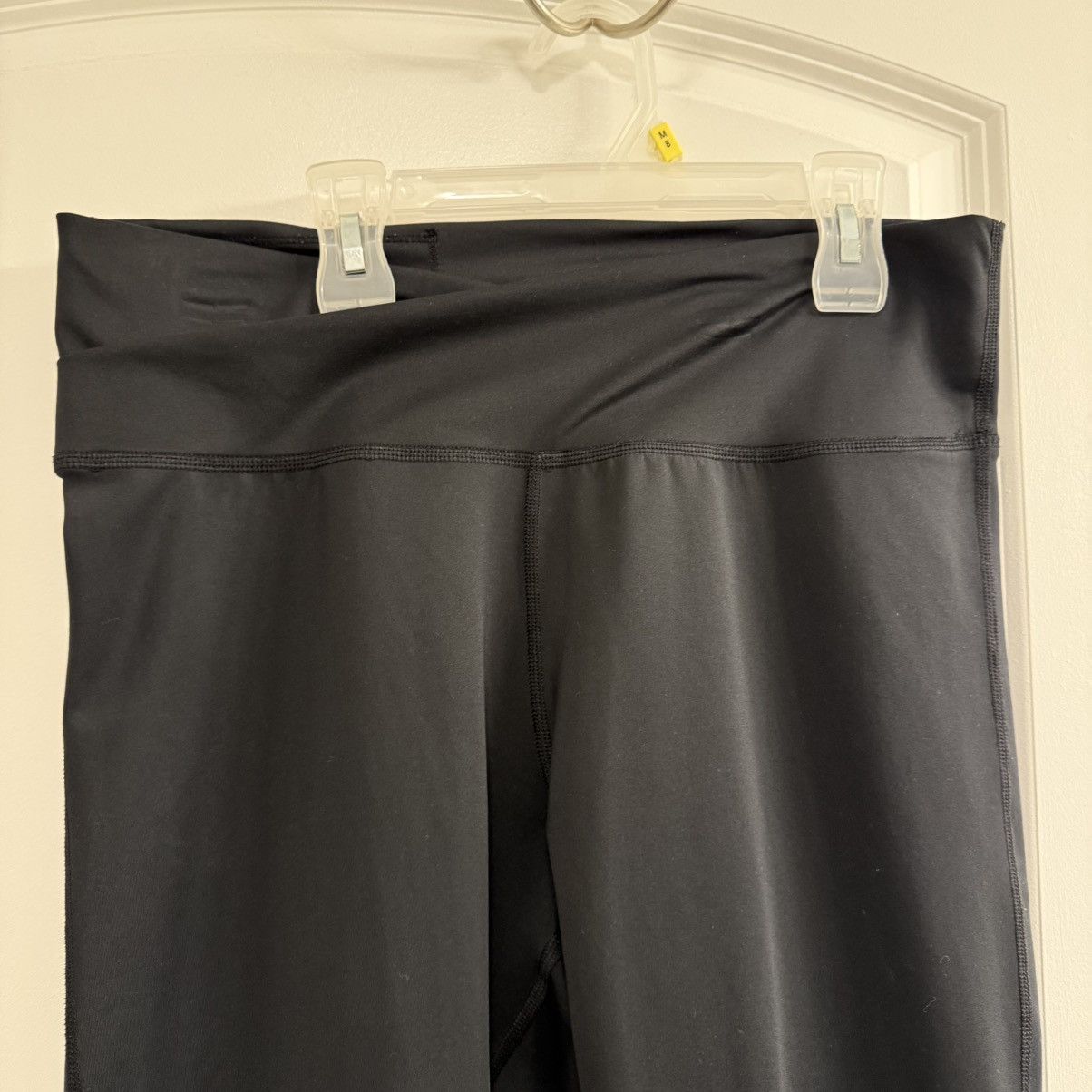 Nike Nike Leggings Women XL Black Yoga Wrap High Waist Dri-Fit Size 30" / US 8 / IT 44 - 2 Thumbnail