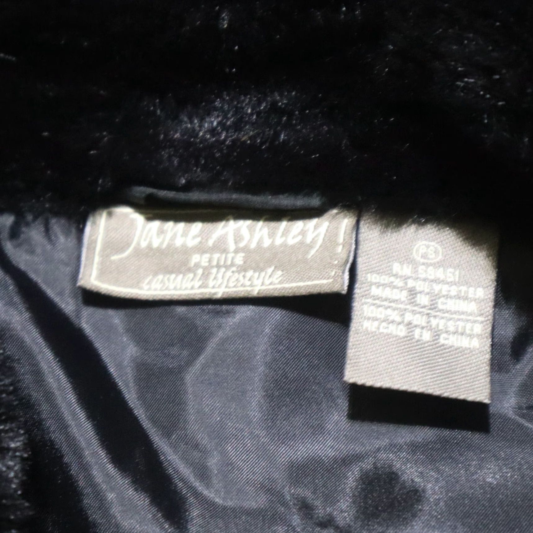 FLAX Jane Ashley Vest Shirt PS Petite Small Black Nylon Full Zip Puffer Vest Casual Size S / US 4 / IT 40 - 2 Thumbnail