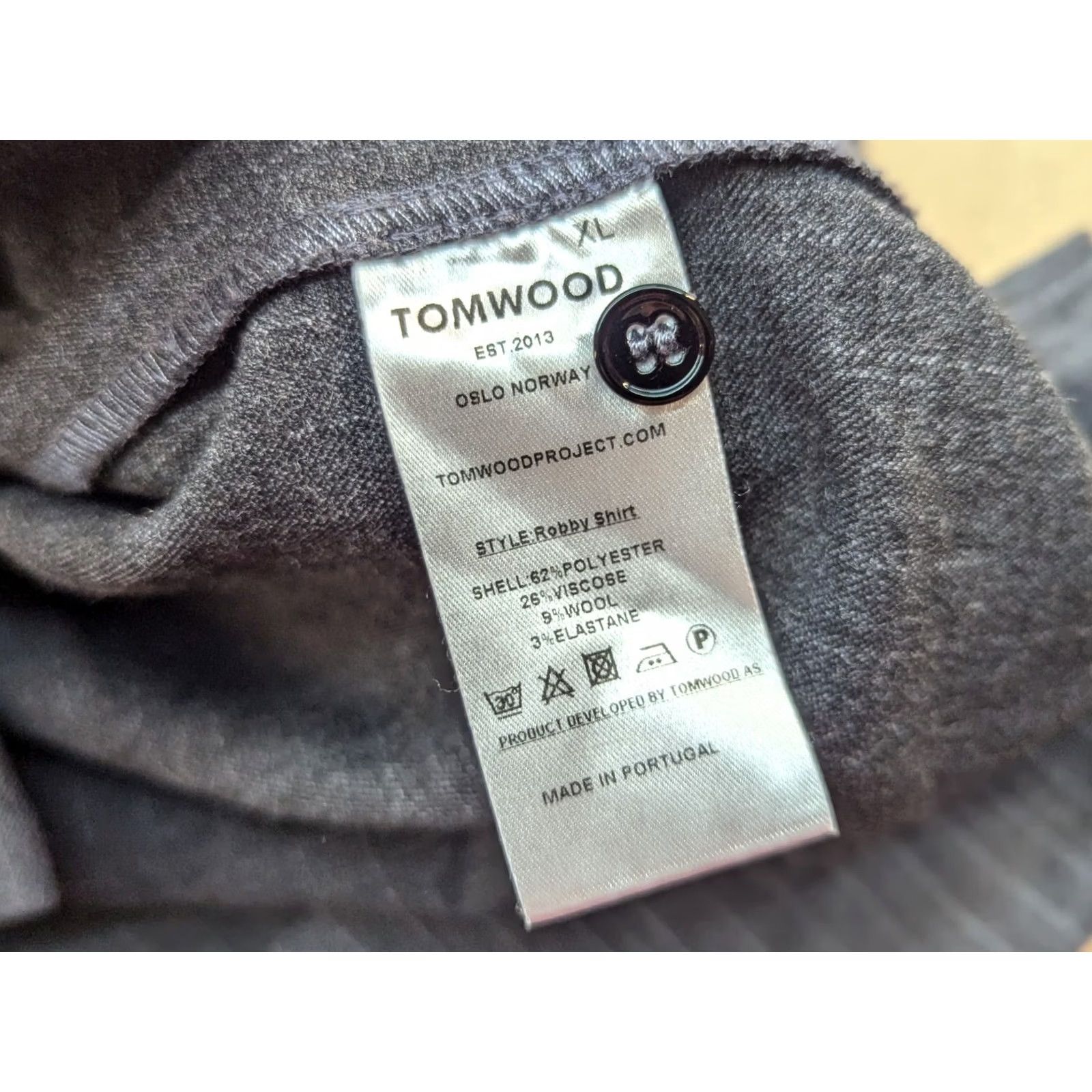 Tom Wood Tom Wood Mens Button-Up Robby Shirt XL Gray Long Sleeves Button-Down Collared Casual Shirt Ethnic? Size US XL / EU 56 / 4 - 5 Thumbnail