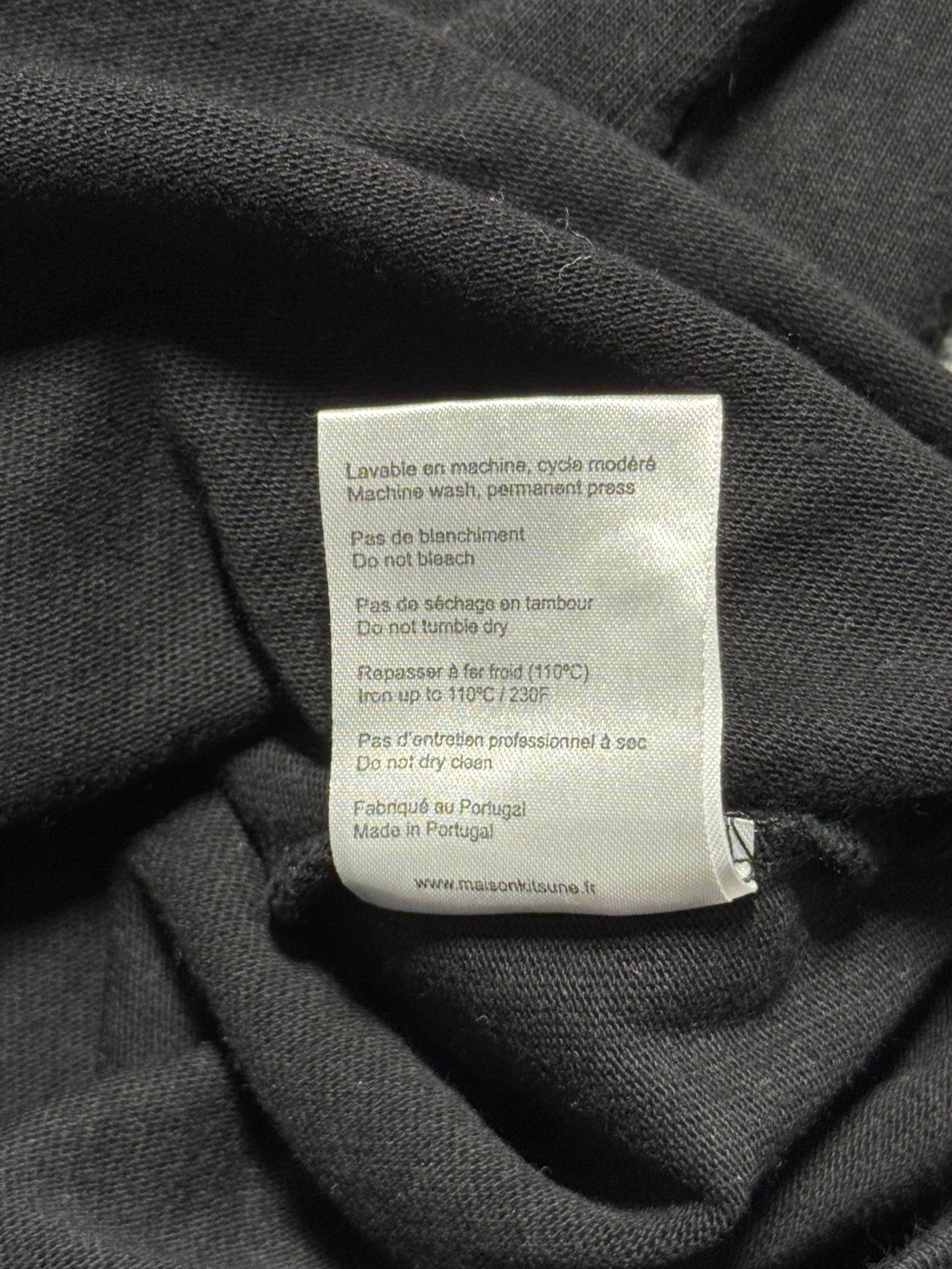 Maison Kitsune Maison Kitsuné Kool Fox Turtleneck Size S Paris Minimalist Size US S / EU 44-46 / 1 - 7 Thumbnail