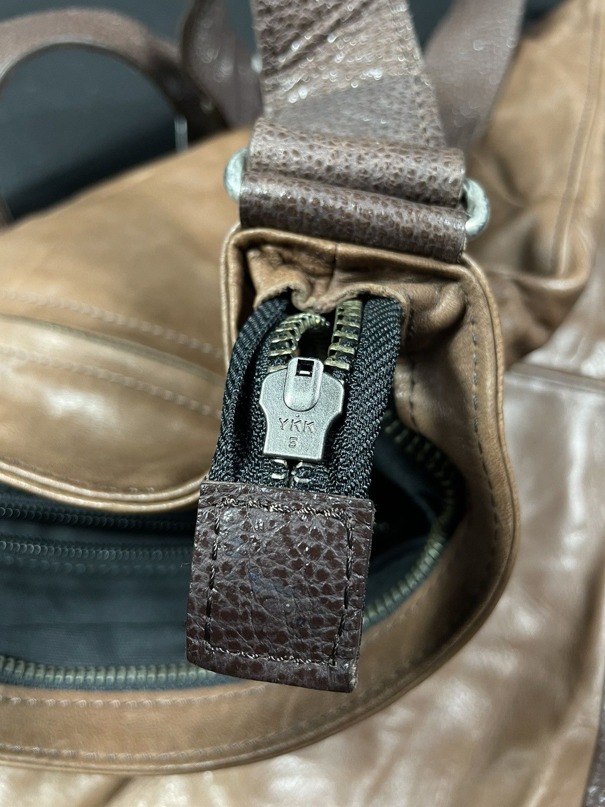 Yohji Yamamoto Yohji Yamamoto Leather Slingbag Size ONE SIZE - 7 Thumbnail