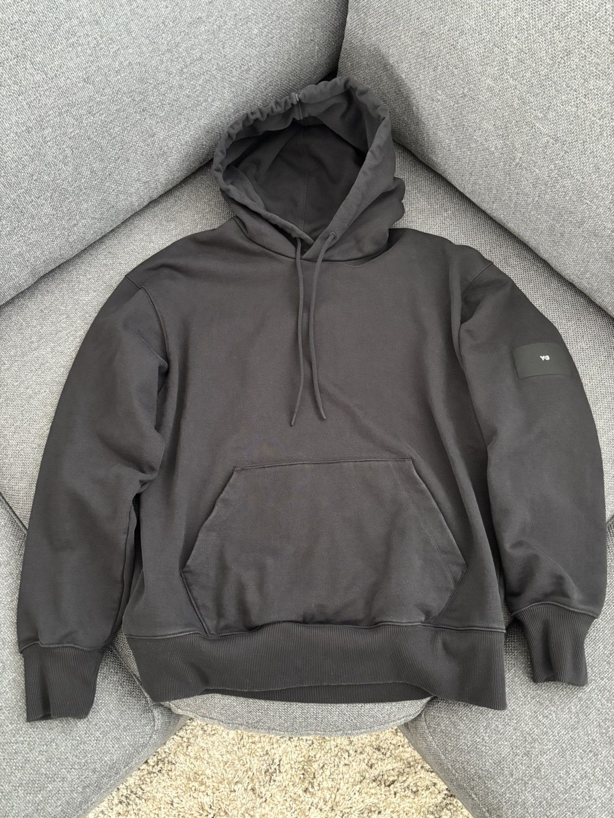 Y-3 Y-3 Patch Logo Hoodie Size US S / EU 44-46 / 1 - 1 Thumbnail