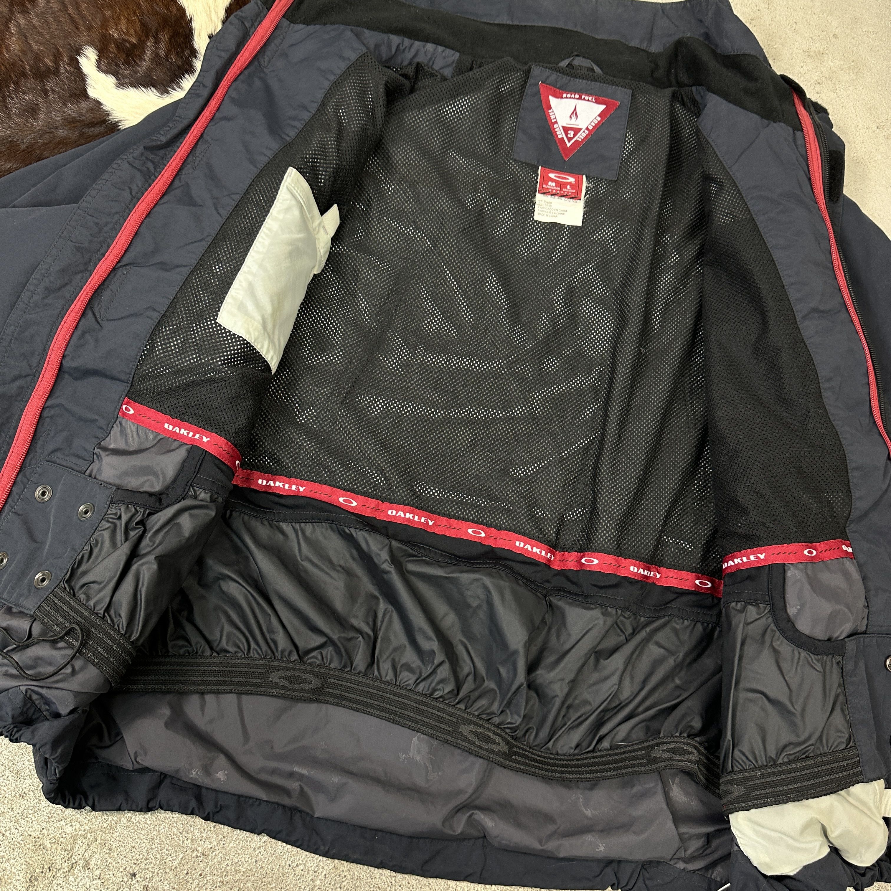Oakley × Vintage Vintage Oakley Technical Jacket Size US L / EU 52-54 / 3 - 9 Thumbnail