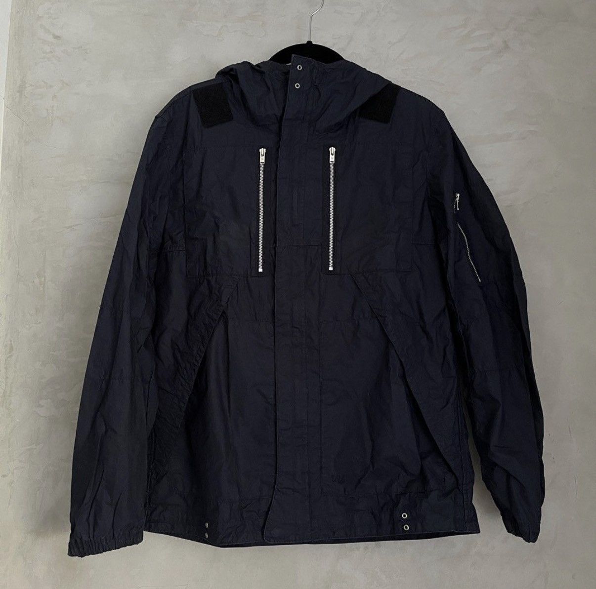 Undercover × Uniqlo UNISEX RARE UNDERCOVER X UNIQLO UU ZIP UP HOODIE JACKET Size US S / EU 44-46 / 1 - 1 Thumbnail