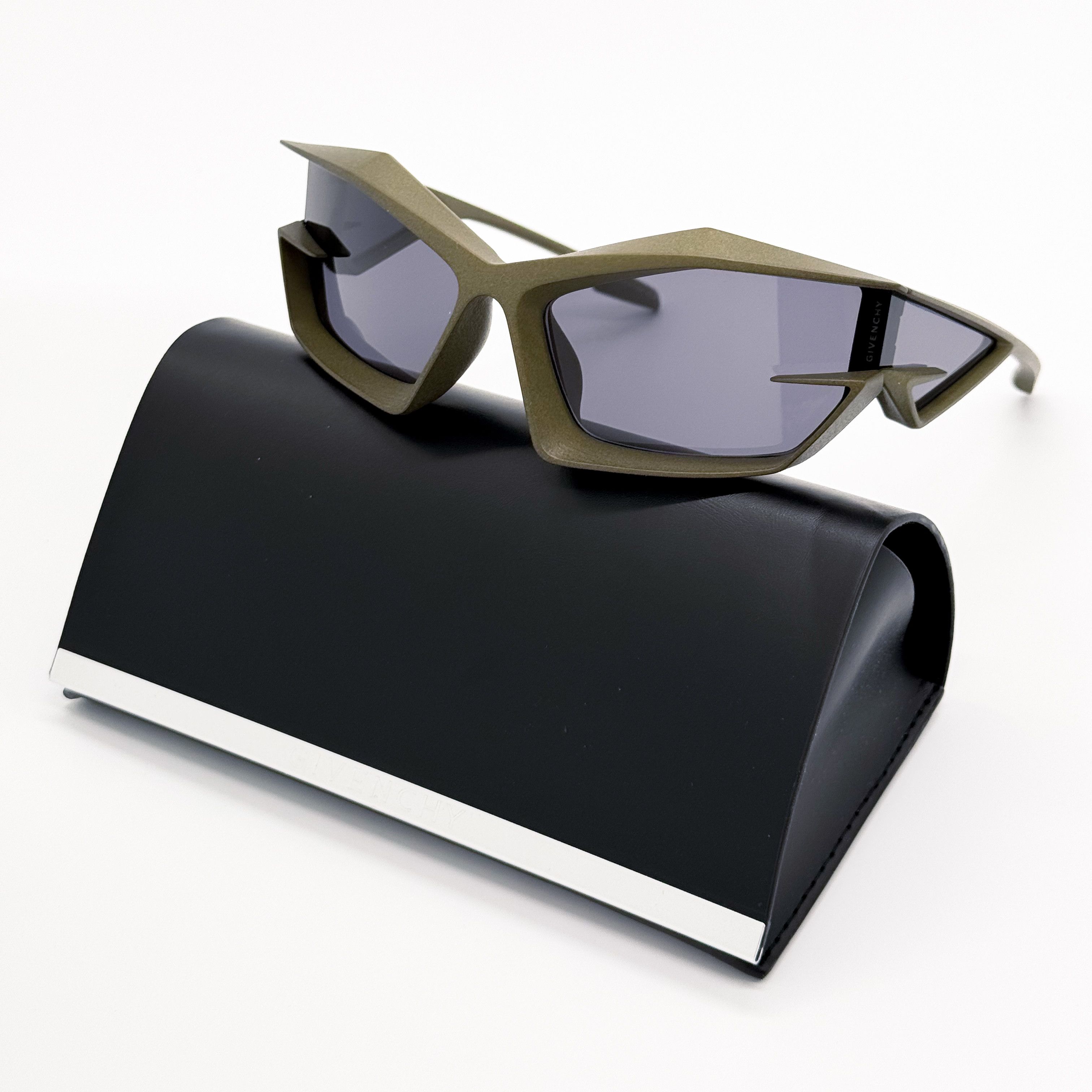 Givenchy NEW GIVENCHY GV40049I 97A UNISEX SUNGLASSES GIVENCHY Size ONE SIZE - 1 Thumbnail