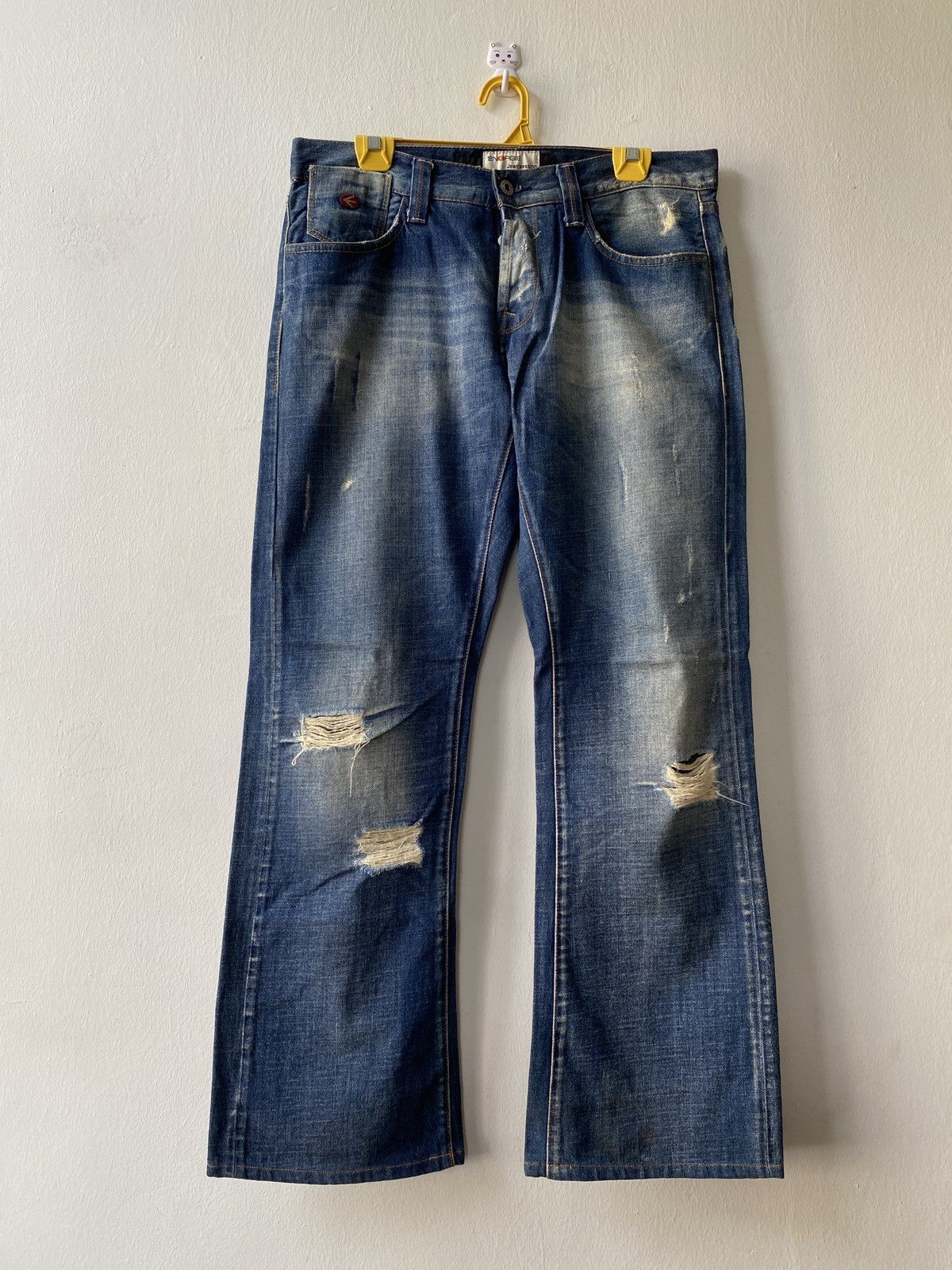 image of Stevenson Sixty Spa Distressed Denim in Blue, Men's (Size 33)