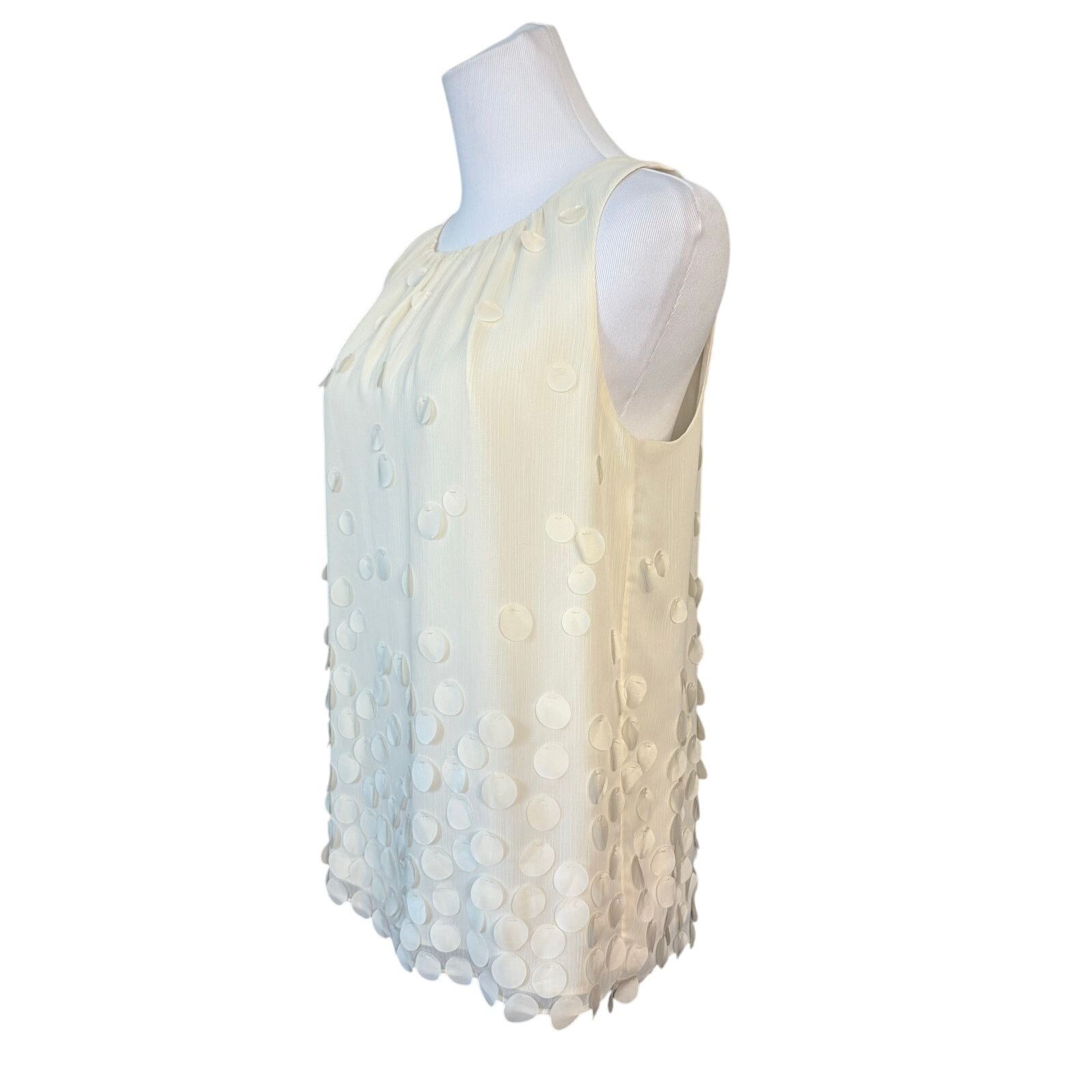 Other Talbots Cream Sleeveless Circle Flutter Blouse 8 Glam Size M / US 6-8 / IT 42-44 - 3 Thumbnail