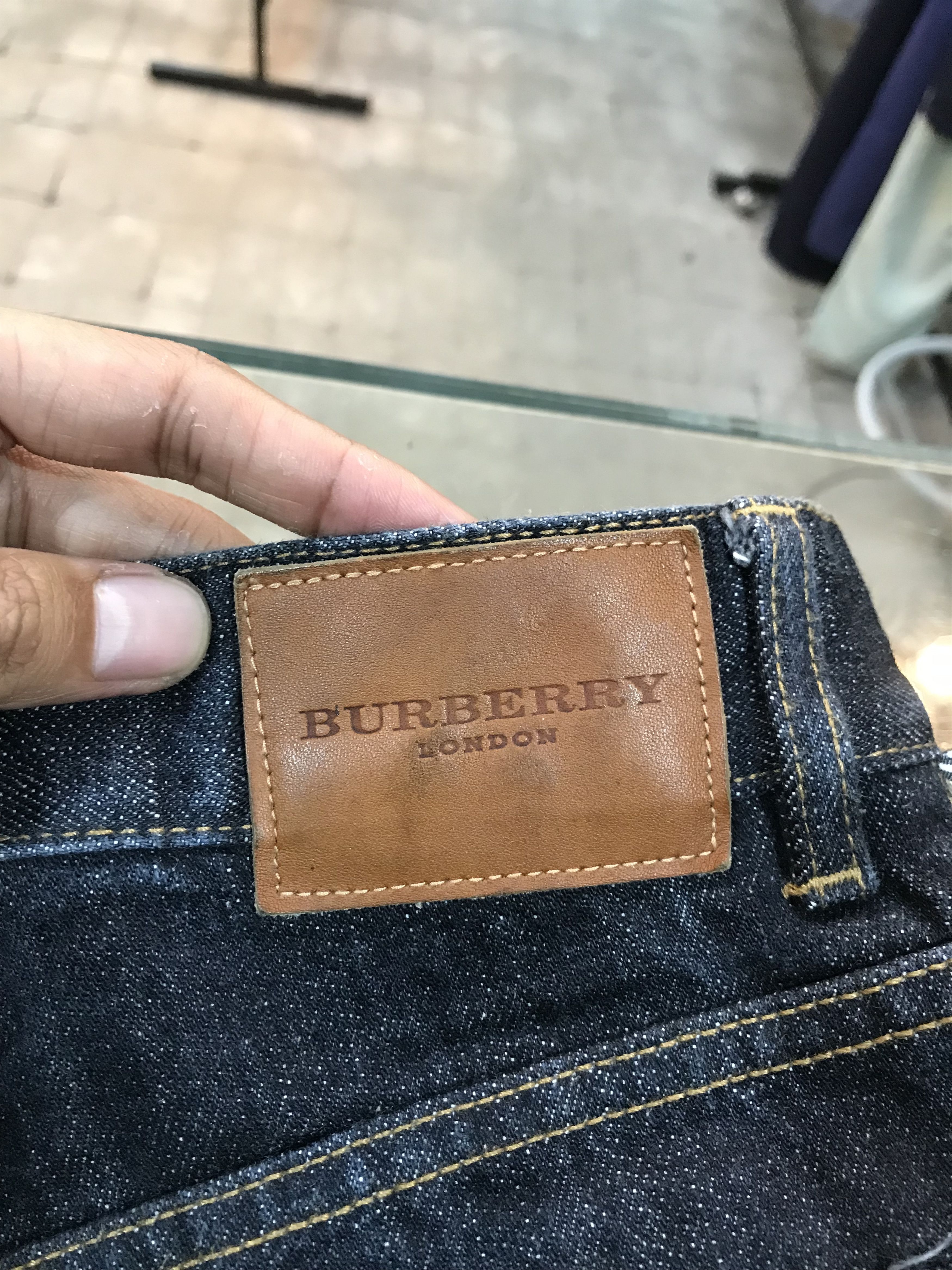 Burberry Burberry London Denim Pants Size US 30 / EU 46 - 8 Thumbnail
