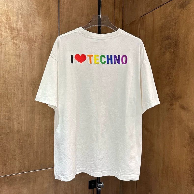 Balenciaga Balenciaga Rainbow embroidered white short sleeves Size US S / EU 44-46 / 1 - 2 Thumbnail