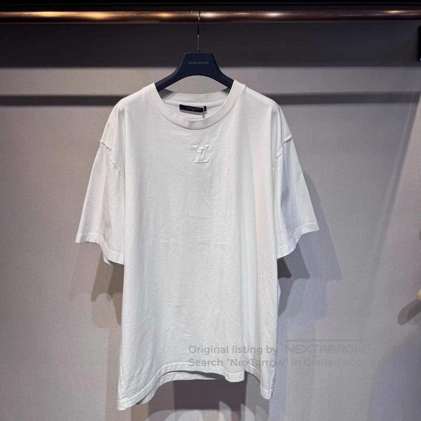Louis Vuitton White Short-Sleeve Crewneck Shirt. Size US XXL / EU 58 / 5 - 1 Thumbnail