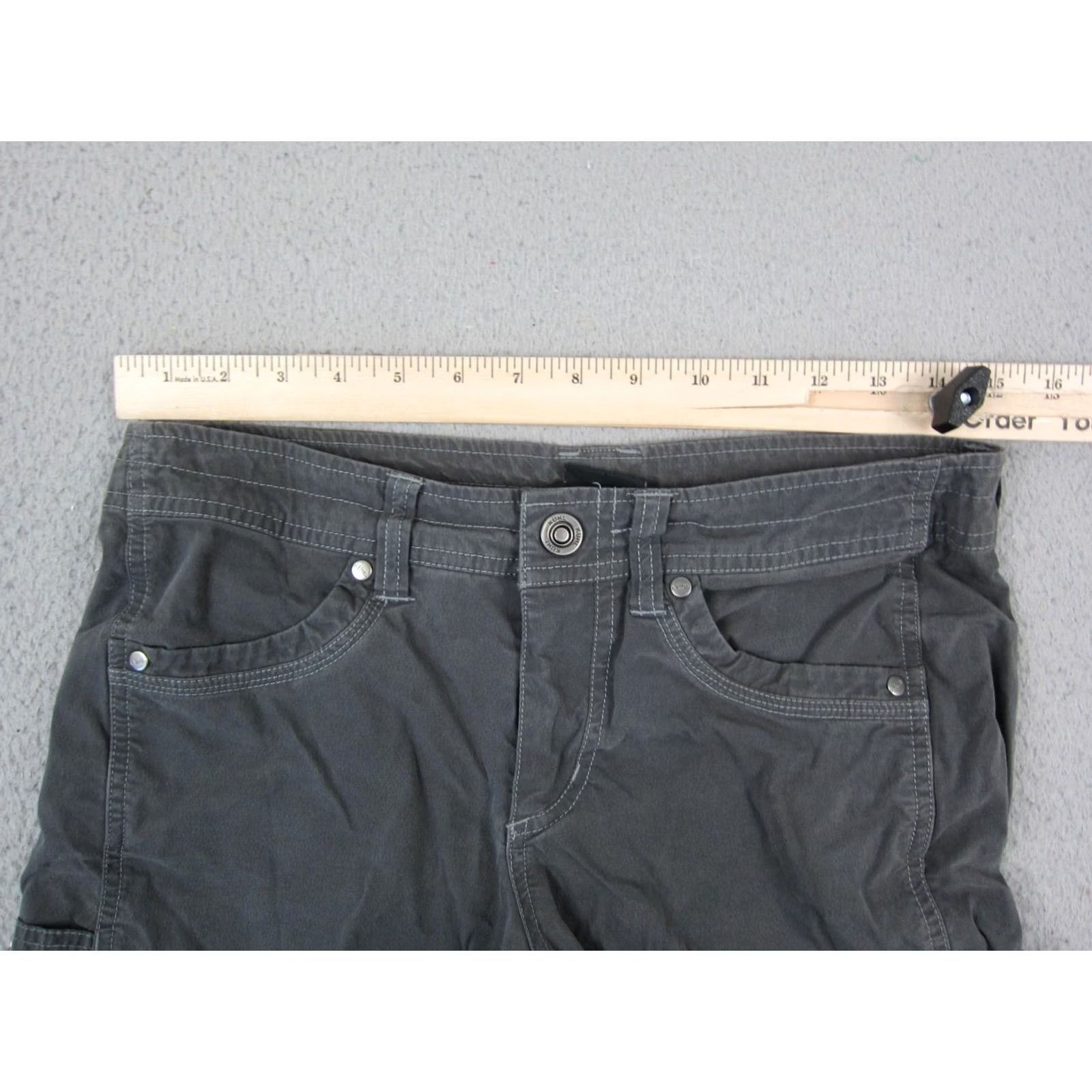 Vintage Kuhl Shorts Womens Size 6 Gray Cargo Outdoor Stretch Hiking Ladies Camping Size 28" / US 6 / IT 42 - 5 Thumbnail