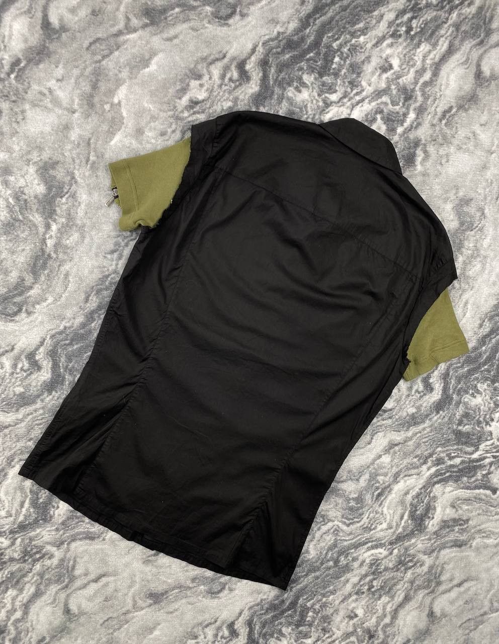 Dirk Bikkembergs Dirk Bikkembergs Short Sleeve Shirt Buttons Size US M / EU 48-50 / 2 - 10 Thumbnail