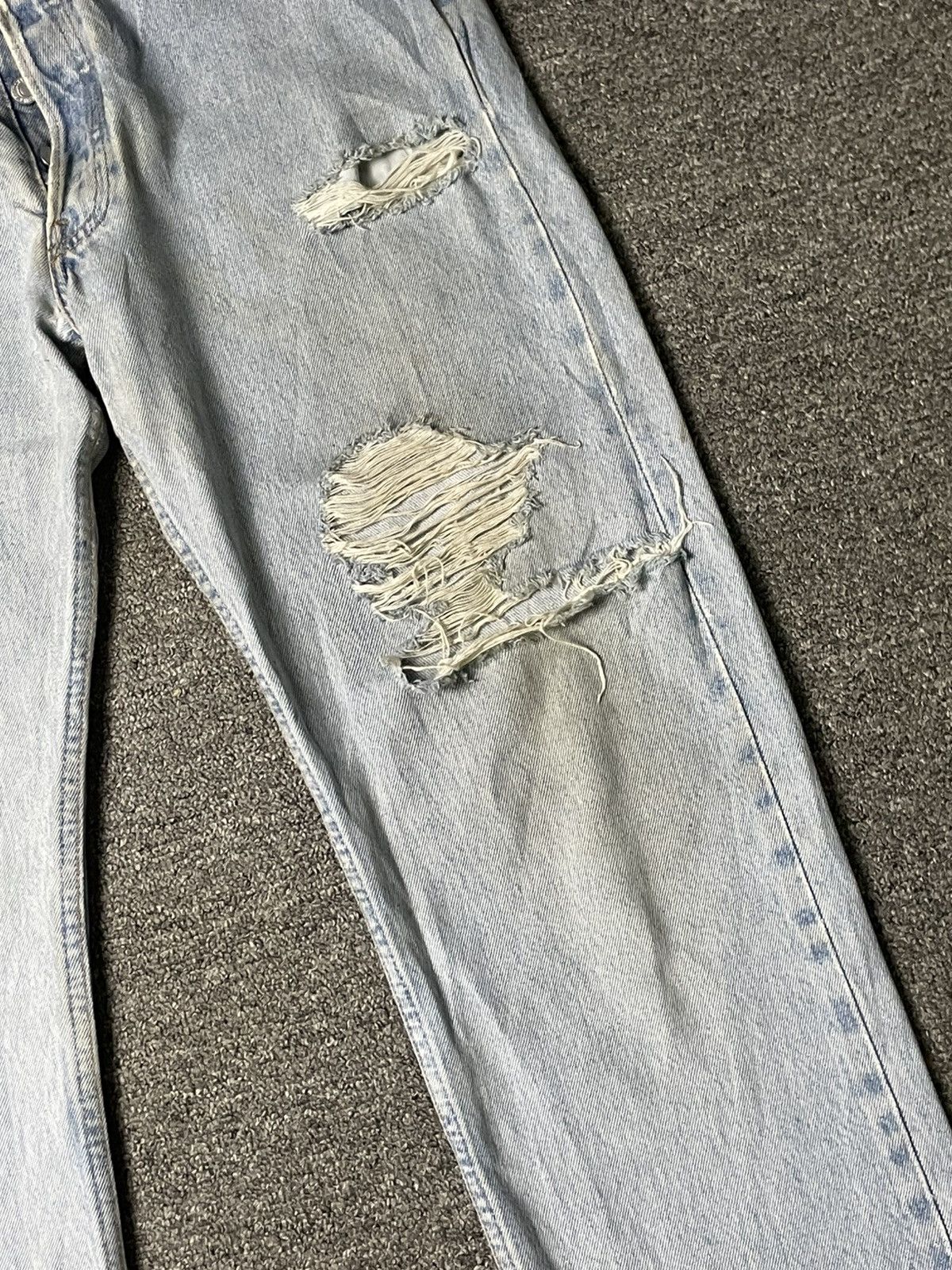 Levi's Vintage Clothing × Vintage Vintage LEVIS Men’s Ripped Jeans (91) Size US 32 / EU 48 - 4 Thumbnail