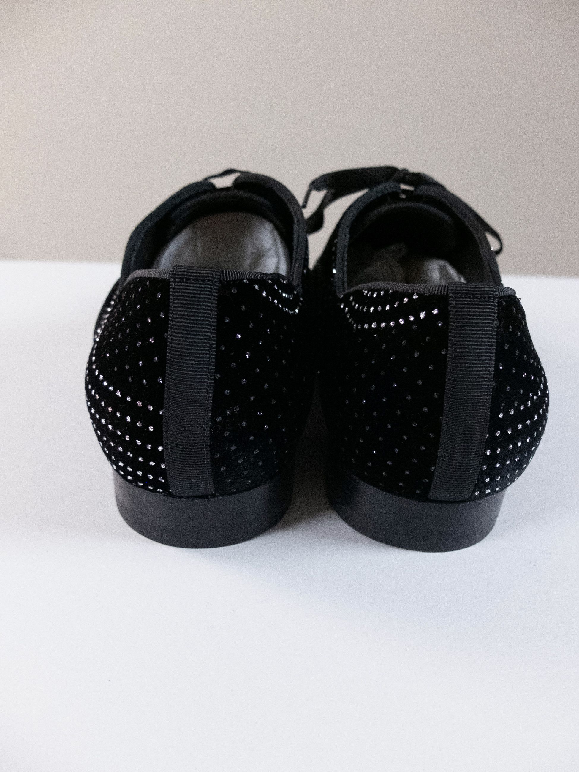 Christian Louboutin CHRISTIAN LOUBOUTIN Greggy Chick black studded velvet shoes Size US 9 / EU 42 - 6 Thumbnail