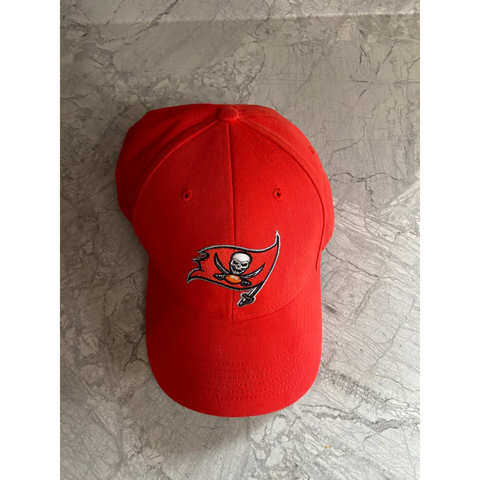 NFL Tampa Bay Buccaneers Adjustable Hat Size ONE SIZE - 3 Thumbnail