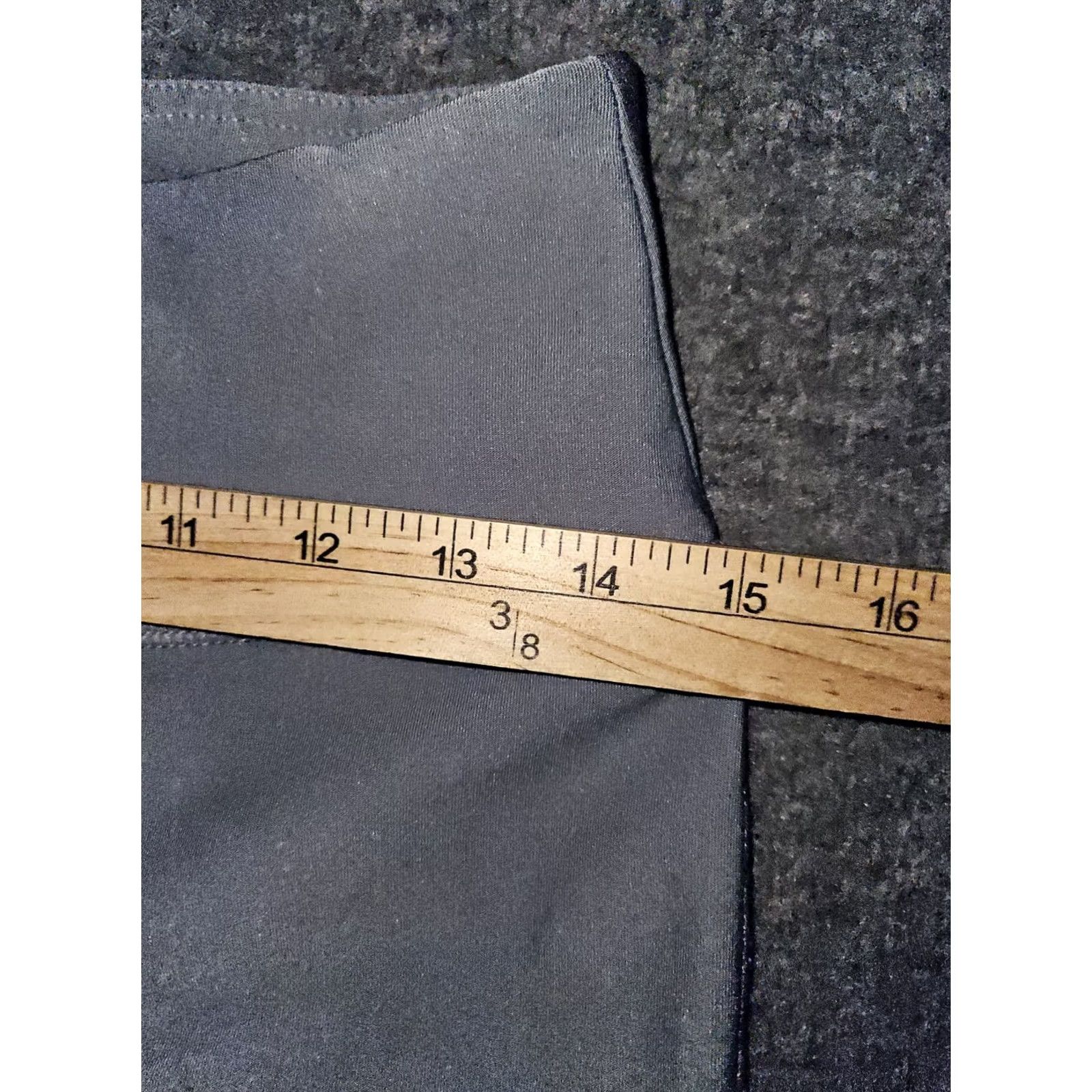 Vintage Vogo Athletica Crop Leggings Women's M Gray Stretch Active Yoga Gym Running Size 32" / US 10 / IT 46 - 2 Thumbnail
