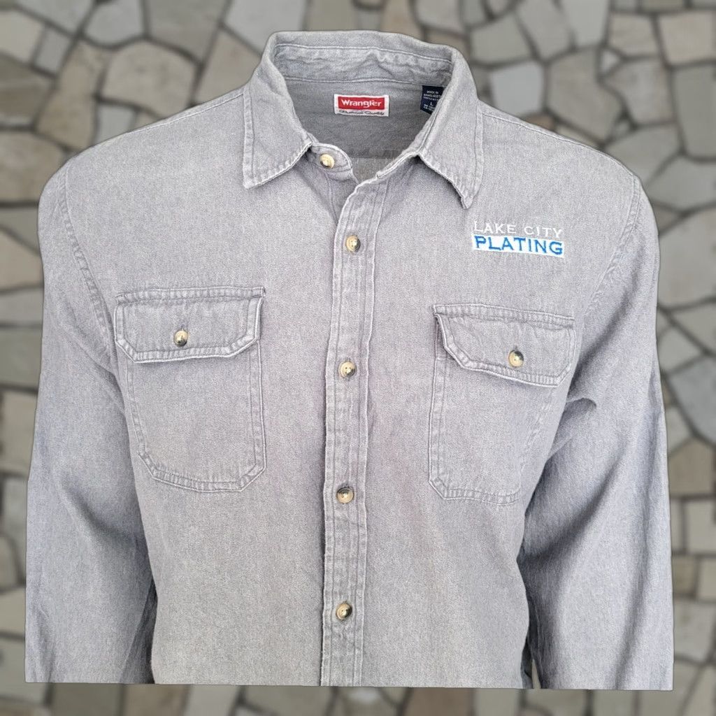 Wrangler Wrangler Work Shirt – Grey – Long Sleeve – Button-Up – Size L – Men Size US L / EU 52-54 / 3 - 1 Thumbnail