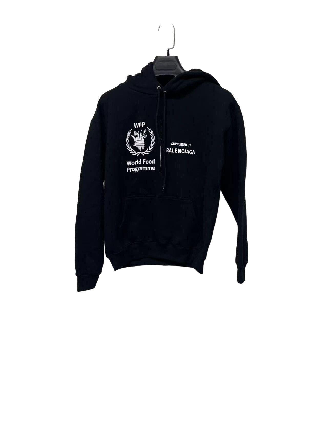 Balenciaga Balenciaga x WFP Logo Print Hoodie Size S Size US S / EU 44-46 / 1 - 1 Thumbnail