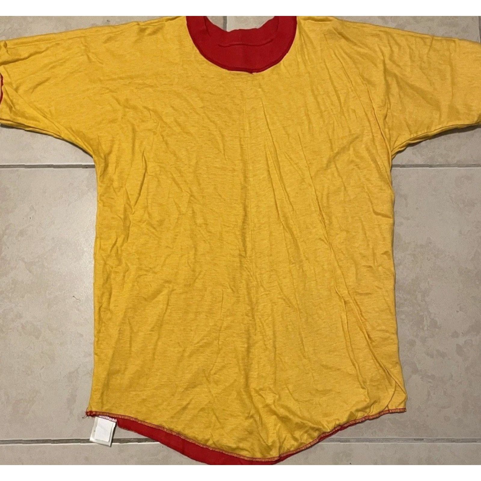 Vintage VINTAGE USMC PE Jersey Shirt L USA Marines Military College Shirt Mens Yellow 80s 60s 90s College Navy Marine Size US L / EU 52-54 / 3 - 2 Thumbnail