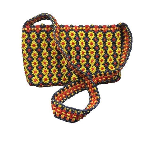 Vintage Vintage crochet daisy hippie crossbody purse Size ONE SIZE - 1 Thumbnail