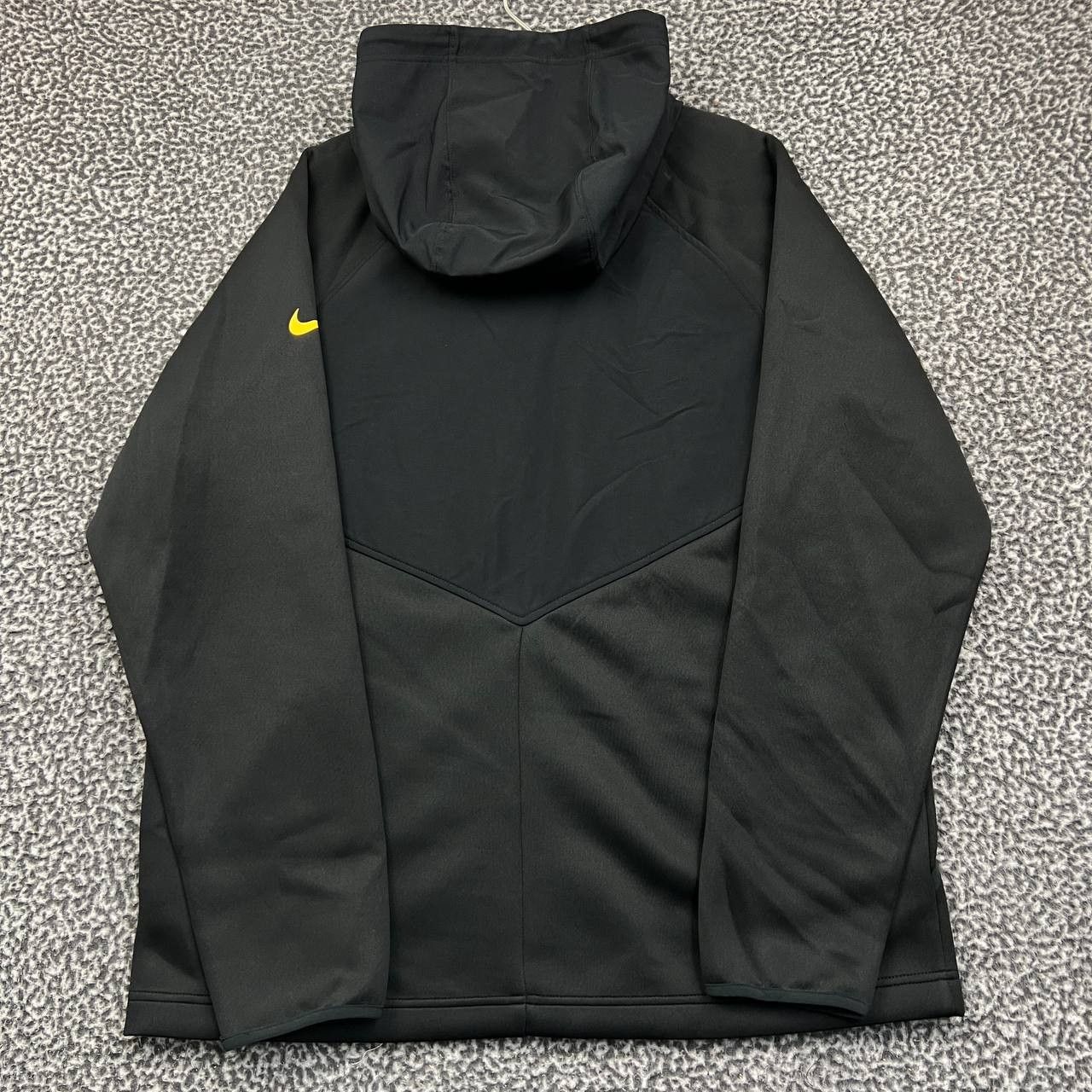 Nike Nike Hoodie Men Large Black Kansas City Chiefs NFL New L Size US L / EU 52-54 / 3 - 7 Thumbnail