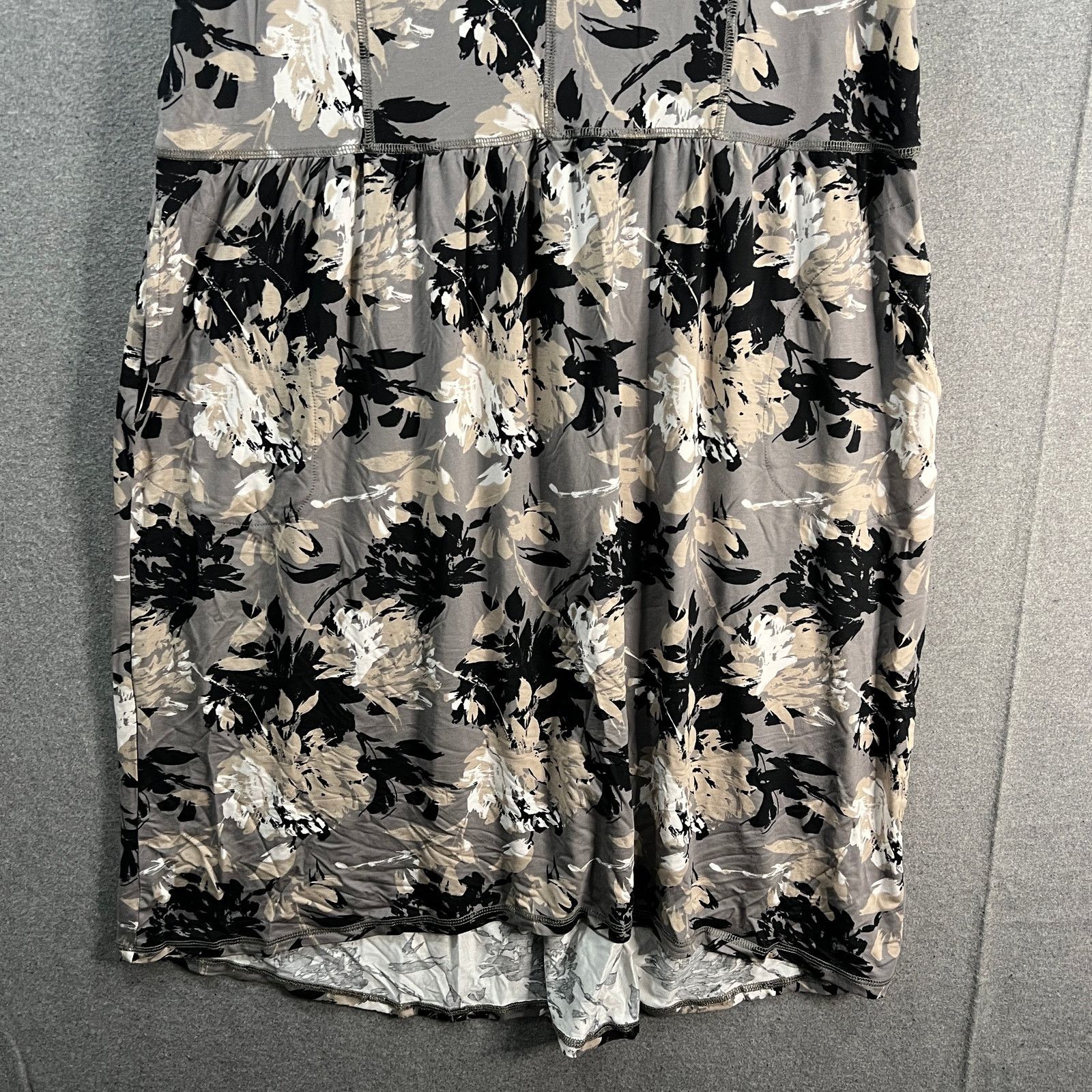 Other LOGO by Lori Goldstein Petite Rayon 230 Hi-Low Hem Dress Size S / US 4 / IT 40 - 5 Thumbnail