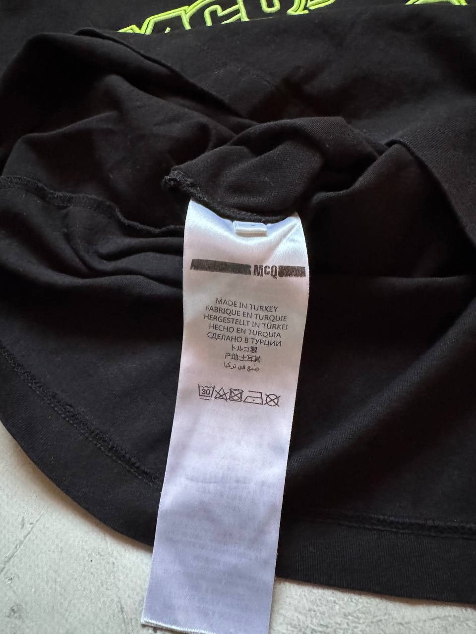 MCQ Mcq By Alexsander Mcqueen logo T-shirt Size US M / EU 48-50 / 2 - 4 Thumbnail