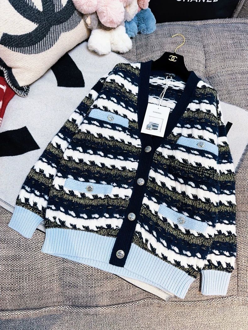 Chanel Chanel 22b blue and white striped shiny knitted cardigan t Size XS / US 0-2 / IT 36-38 - 5 Thumbnail
