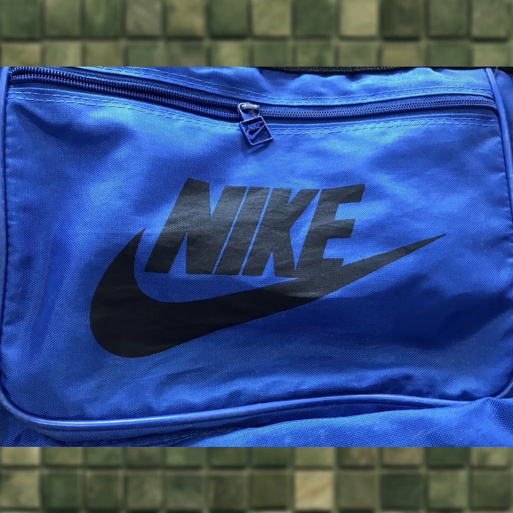 Nike VINTAGE Nike Sport Duffle Bag Size ONE SIZE - 1 Thumbnail