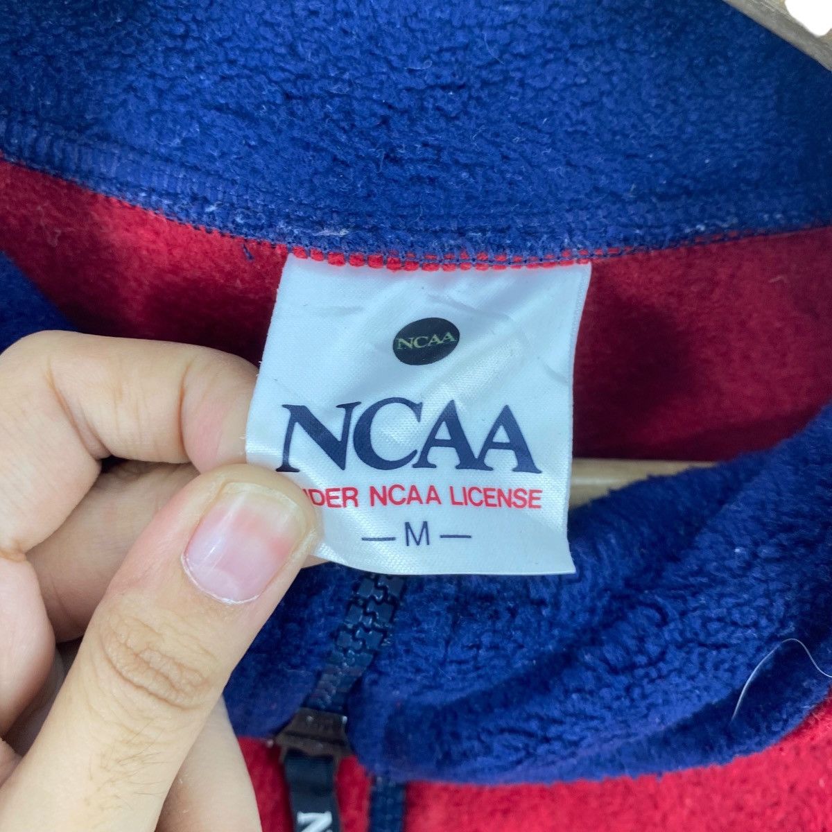 NCAA Vintage NCAA AMERICAN Styles Half Zip Fleece Pullover Size US M / EU 48-50 / 2 - 7 Thumbnail