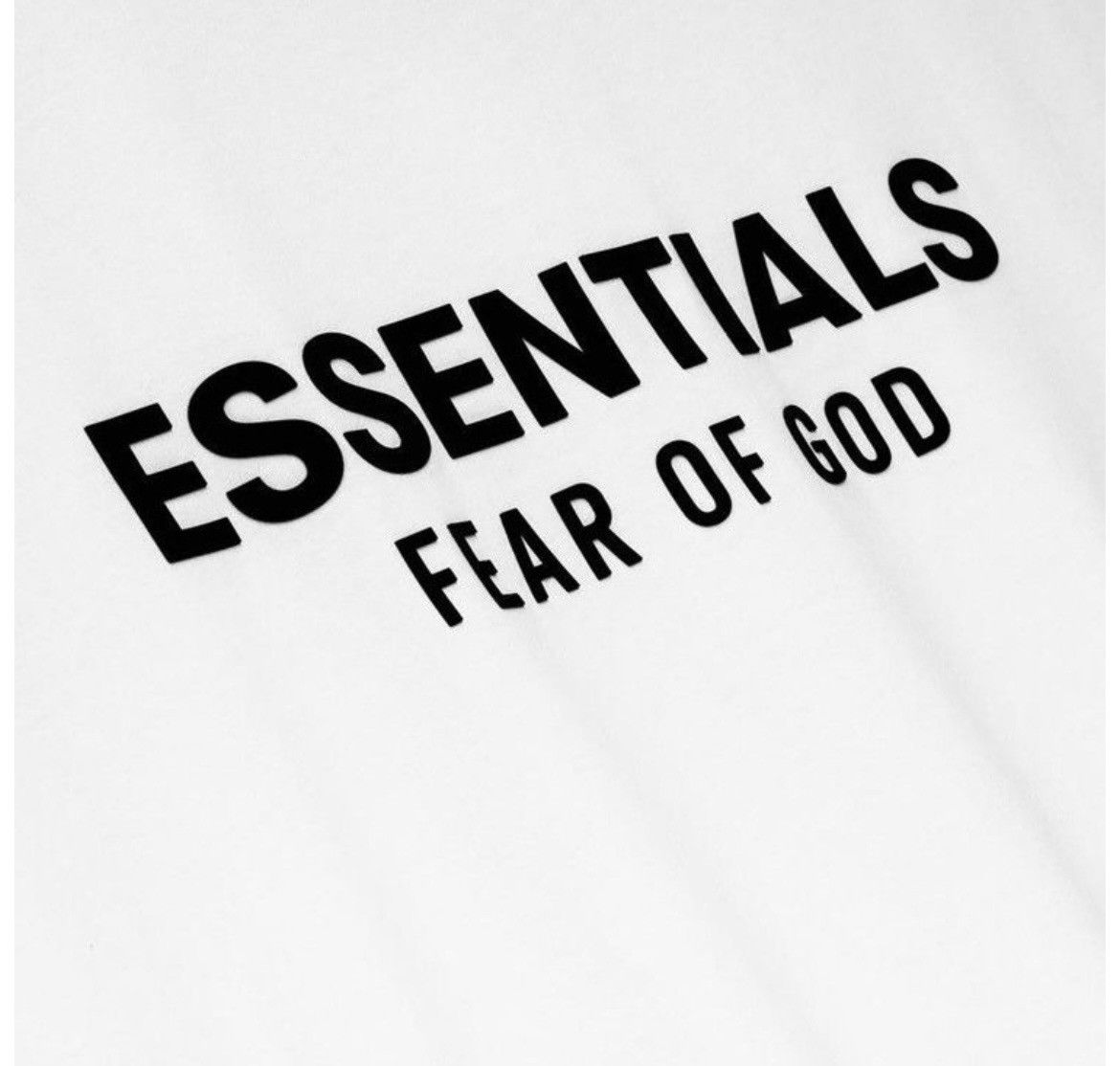 Essentials Essentials classic fit t-shirt bright white Size XS Size US XS / EU 42 / 0 - 3 Thumbnail