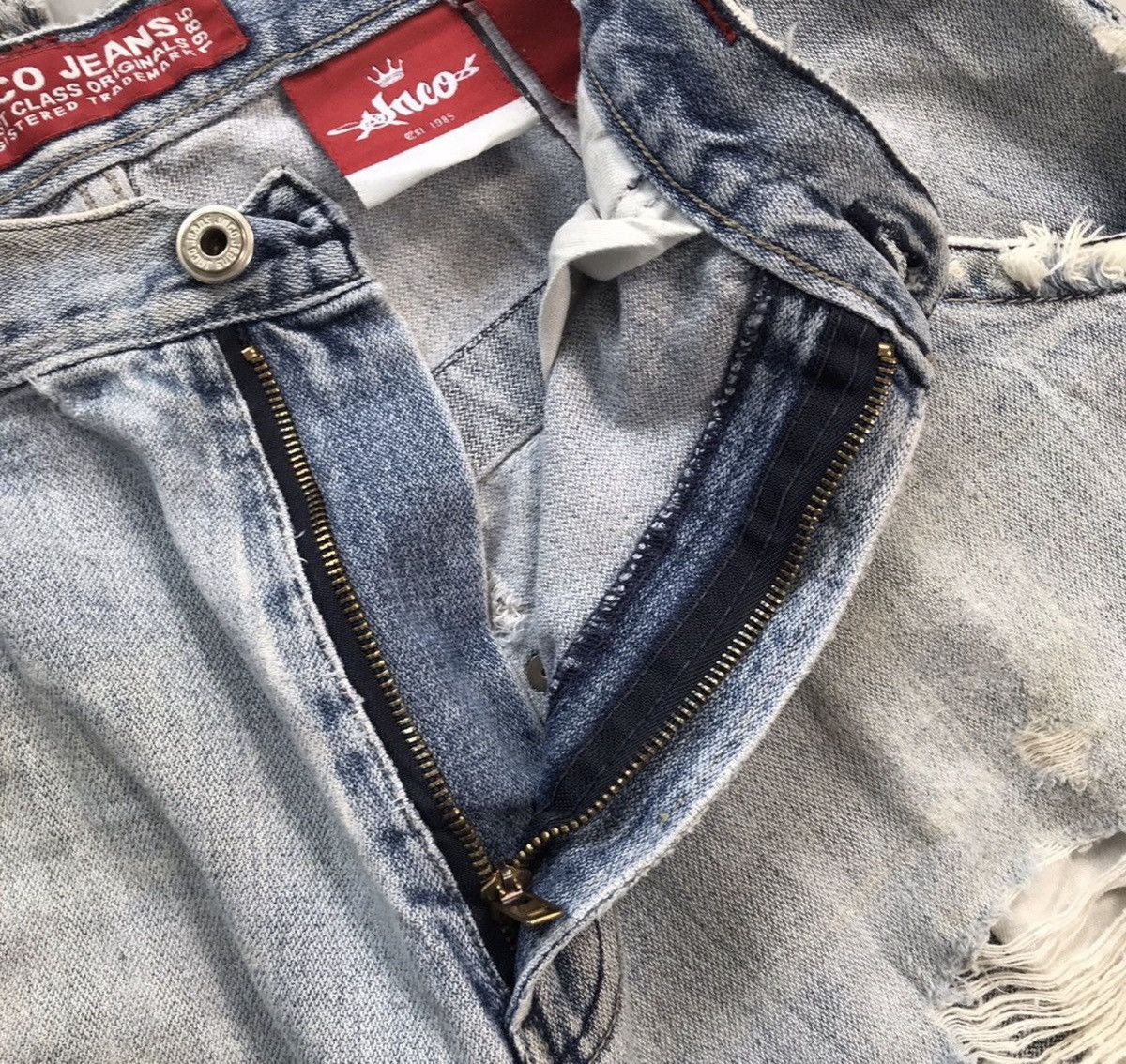 JNCO Vintage jnco 8 ball🎱 denim jorts Size US 34 / EU 50 - 4 Thumbnail