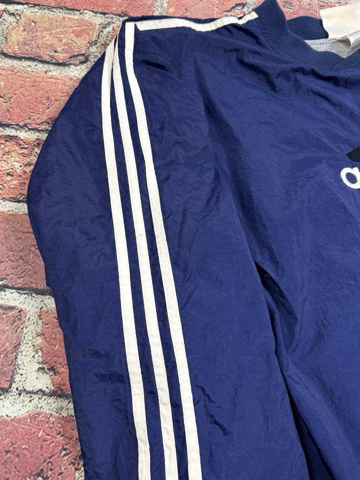 Adidas Vintage Adidas Pullover Jacket Windbreaker Lined 3 Stripe Size US XL / EU 56 / 4 - 6 Thumbnail