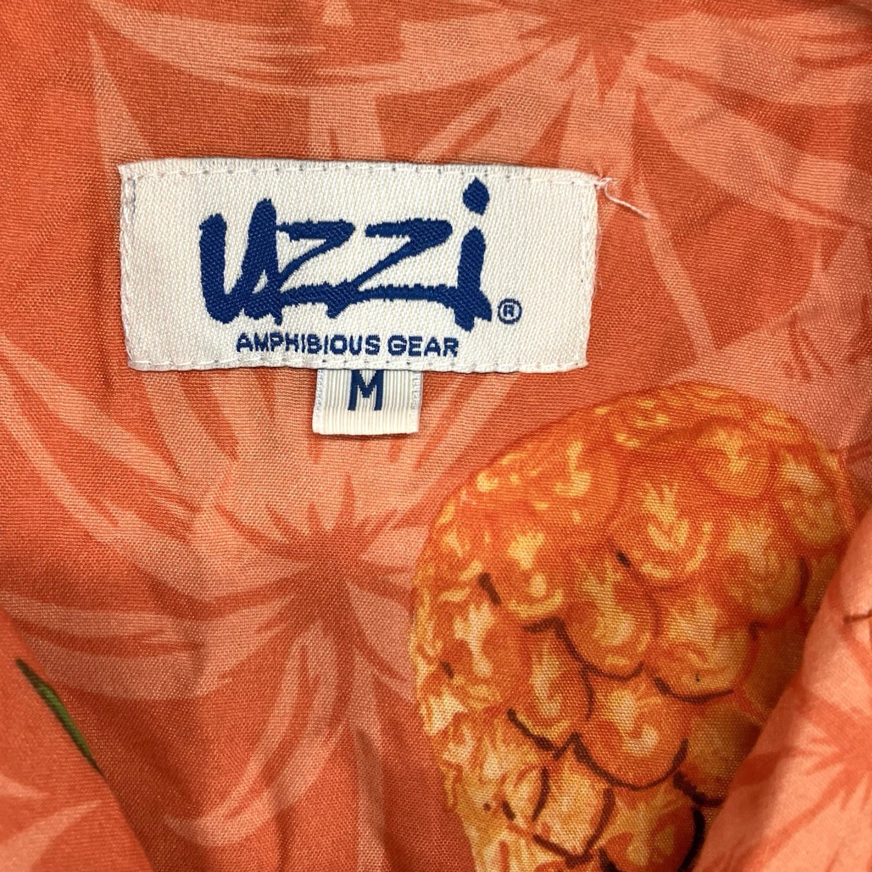 FUZZI VINTAGE Uzzi Mens Hawaiian Pineapple Shirt M Regular Button-Up Short Sleeve Floral Orange Beach Retro Tropical Island 46 in Mens Size US M / EU 48-50 / 2 - 3 Thumbnail