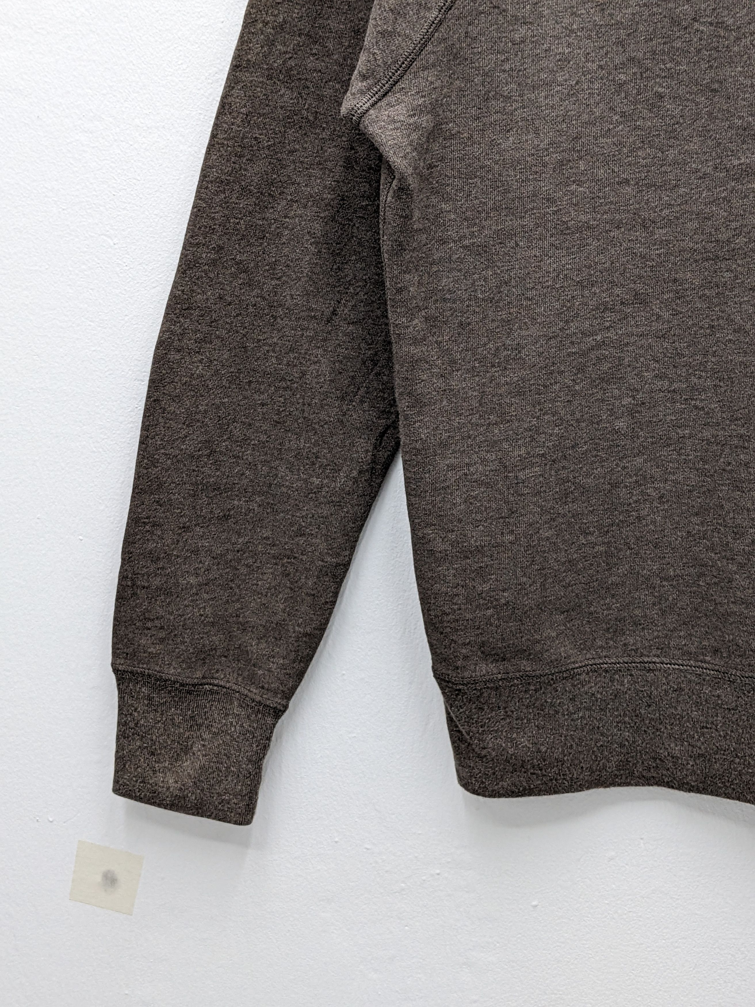 Japanese Brand Japanese Brand UNIQLO Sweatshirt Size US L / EU 52-54 / 3 - 4 Thumbnail