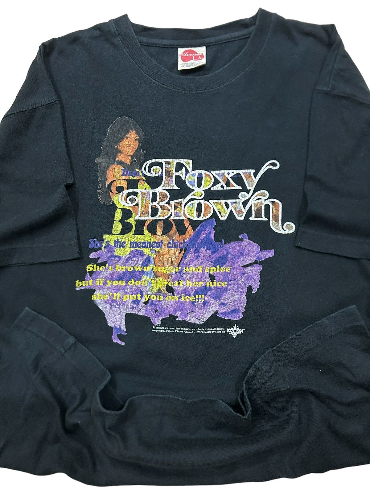 Vintage Vintage 2007 Foxy Brown 1974 Movie Tee Size US L / EU 52-54 / 3 - 1 Thumbnail