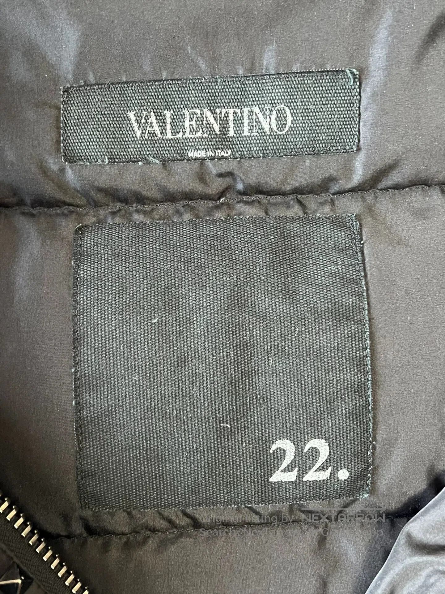Valentino valentino men's down jacket black size 48. Size US M / EU 48-50 / 2 - 6 Thumbnail