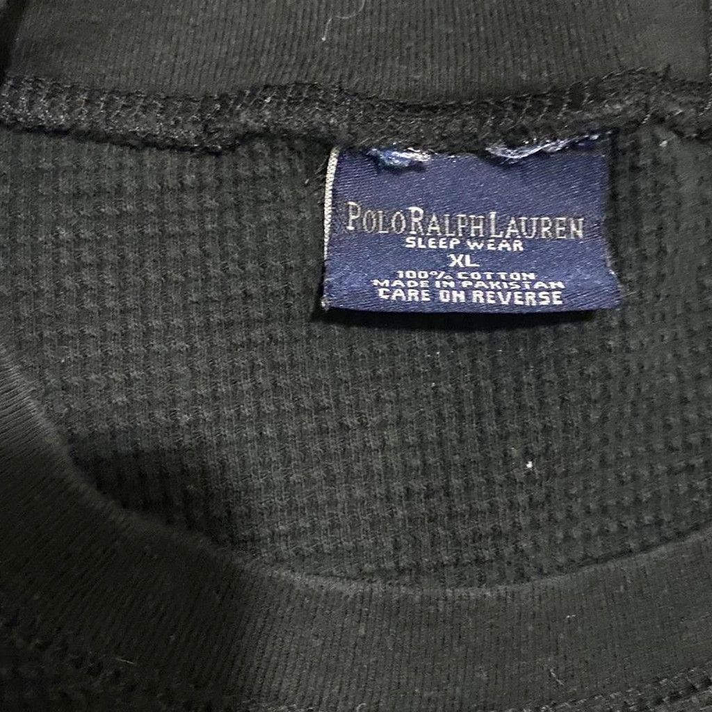 Polo Ralph Lauren Polo Ralph Lauren Sleepwear shirt size XL(small stain) Size US XL / EU 56 / 4 - 3 Thumbnail